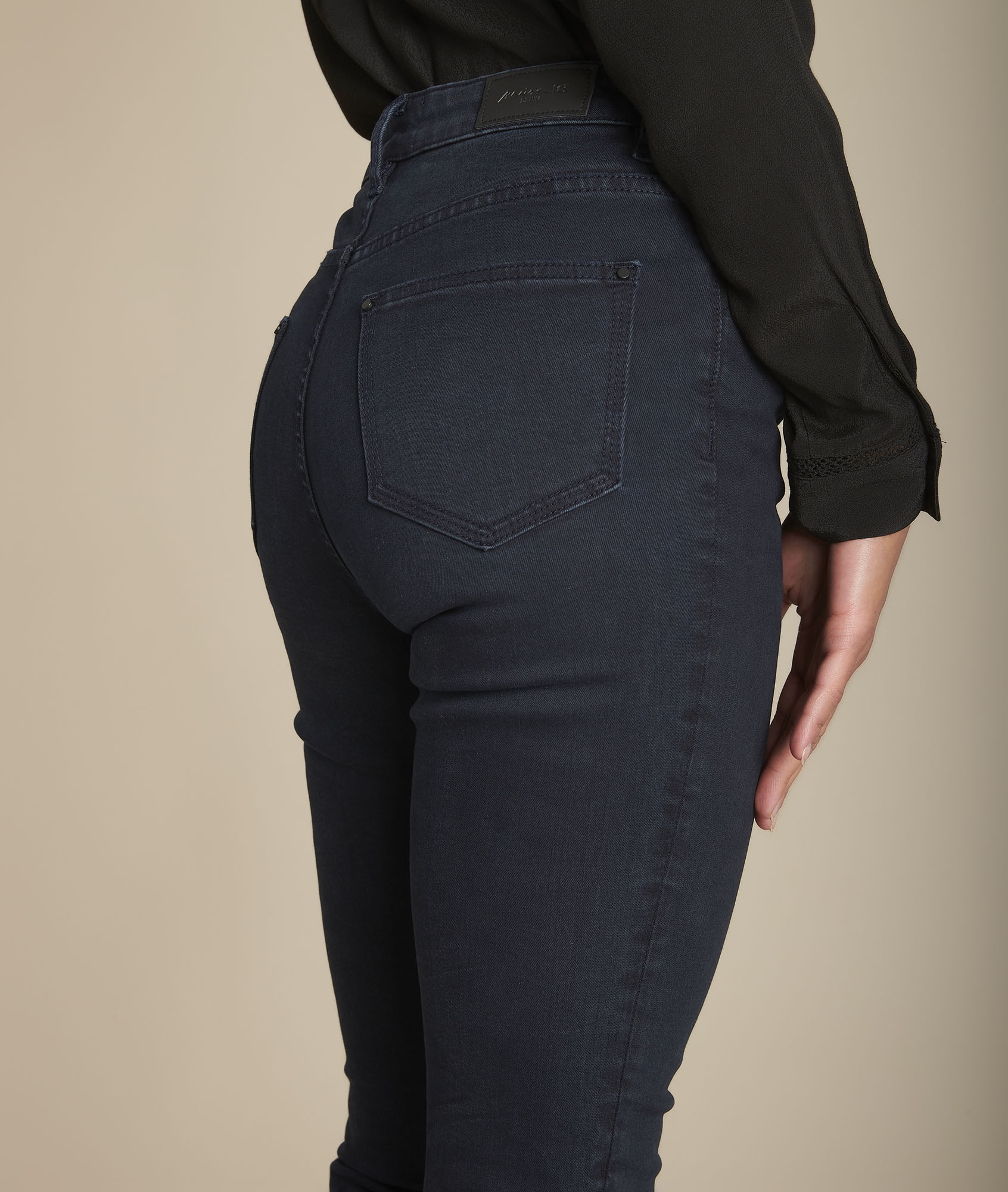 Le Vertigineux sculpt jean blue black Sabrina Faume - seconde main