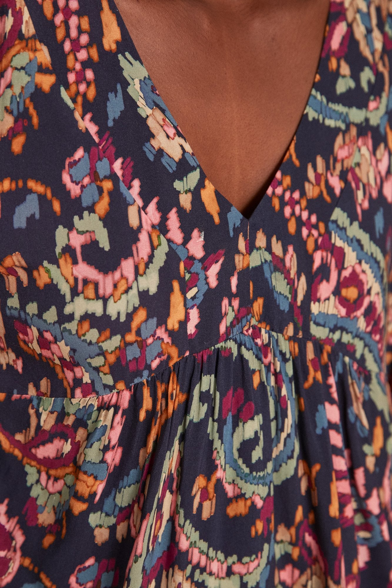 Blouse bimatière à col V Genna Faume - seconde main