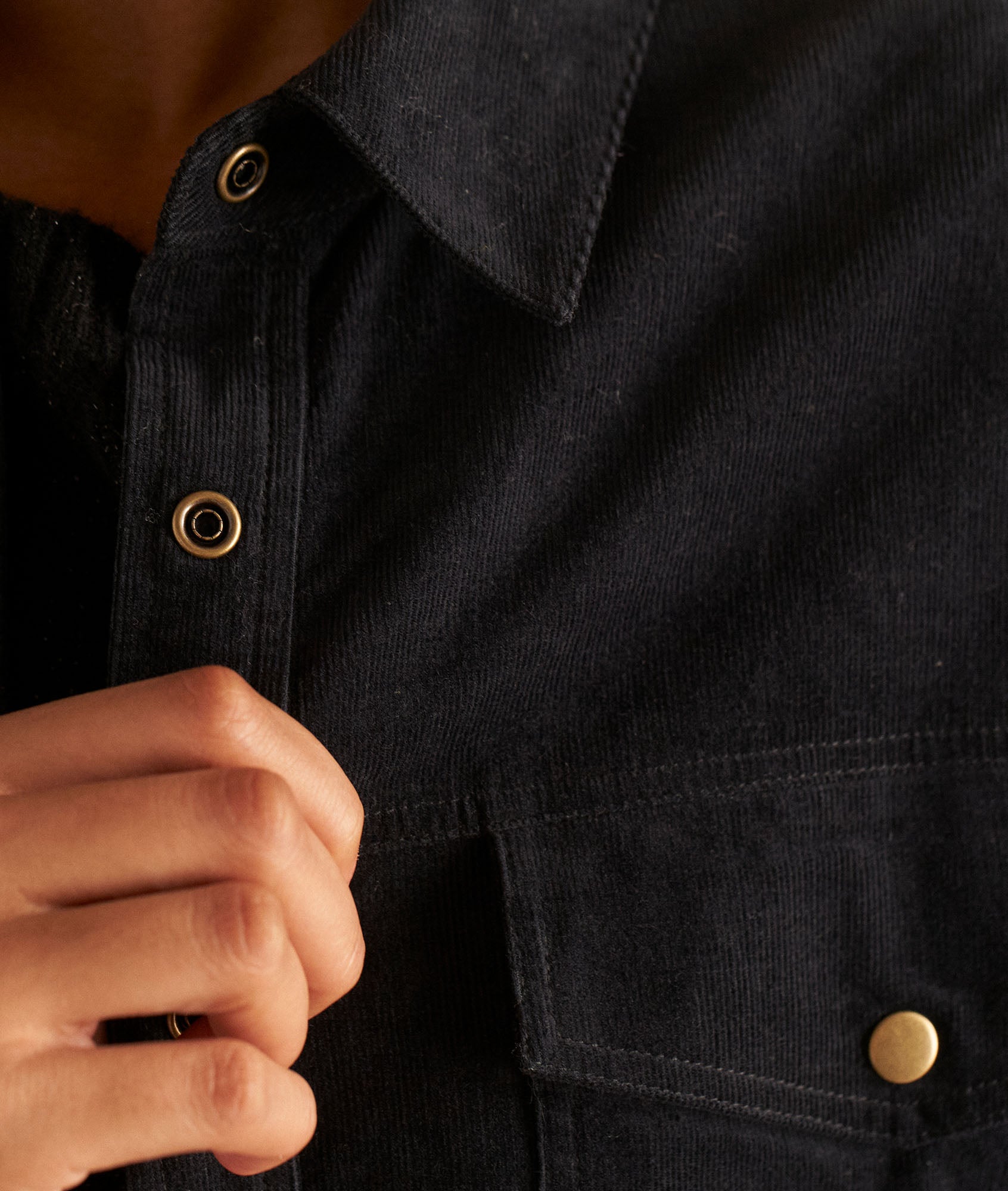 Chemise en velours noire Chimene Faume - seconde main