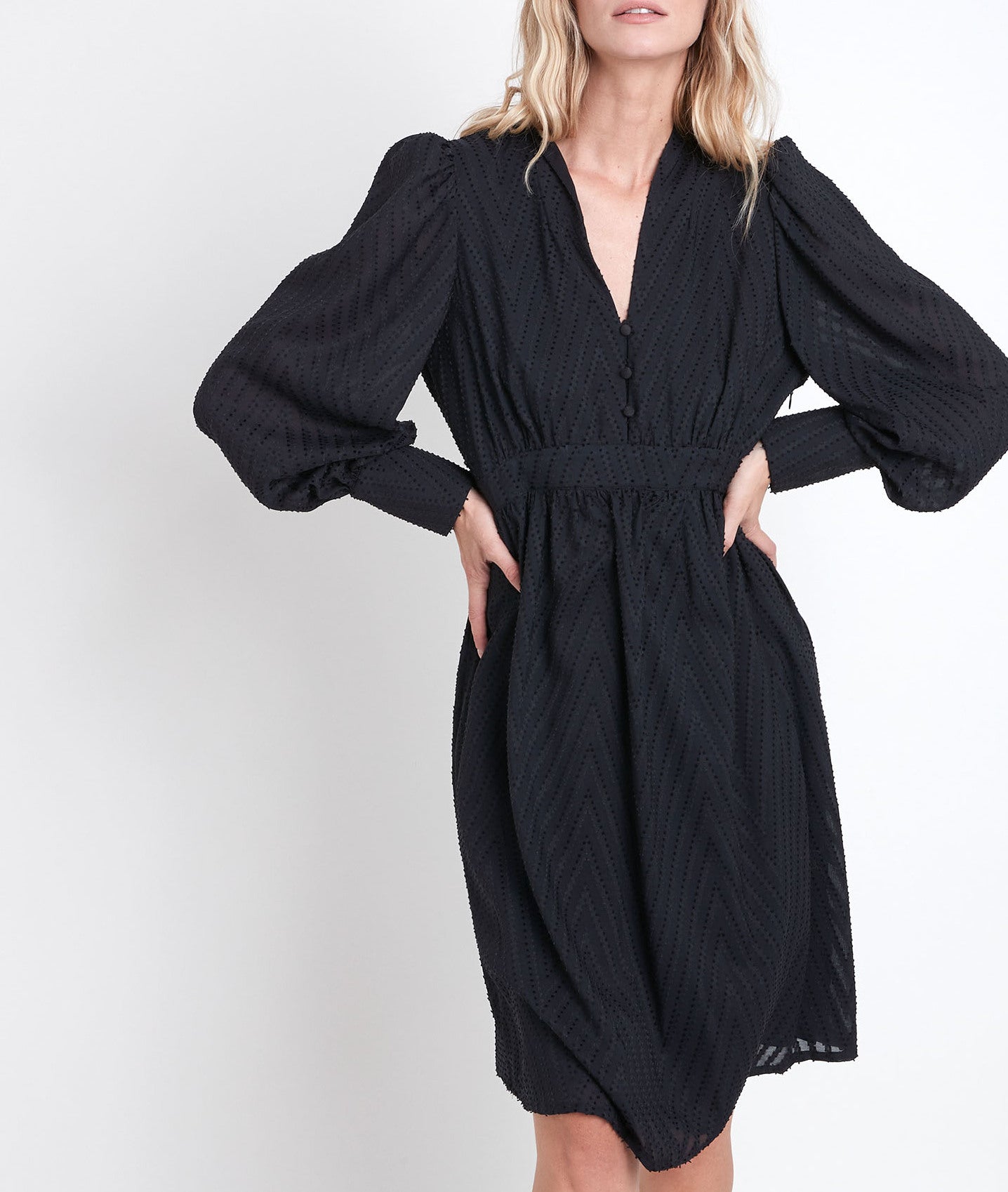 Robe dansante aux manches bouffantes Corinne Faume - seconde main