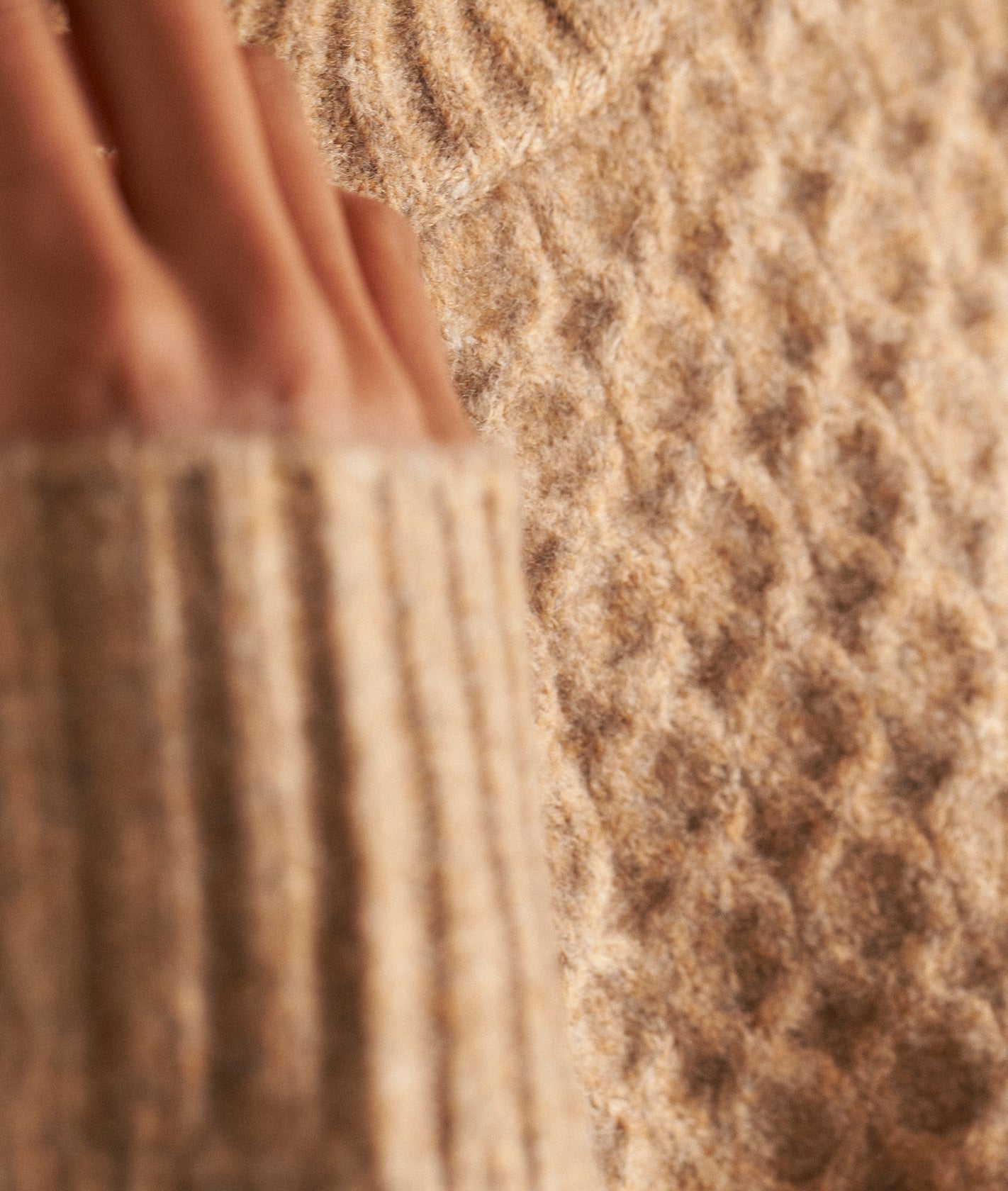 Pull en mailles torsadées beige Badya Faume - seconde main