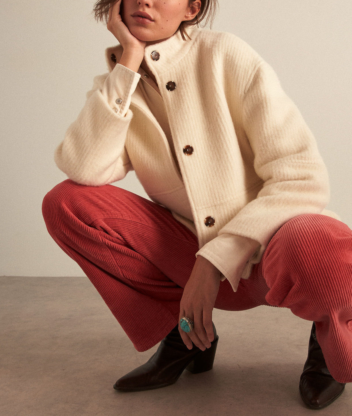 Manteau court en laine écru Lamia Faume - seconde main