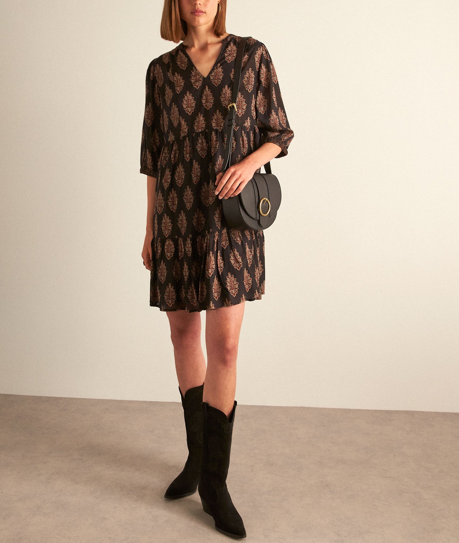 Robe courte noire imprimée HANJY Faume - seconde main