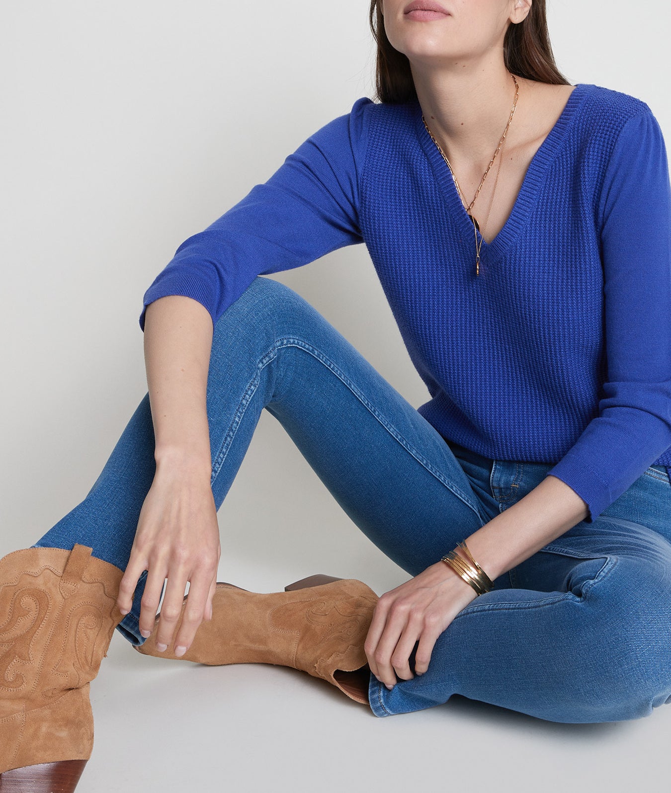 Pull en double maille à col V bleu Théa Faume - seconde main