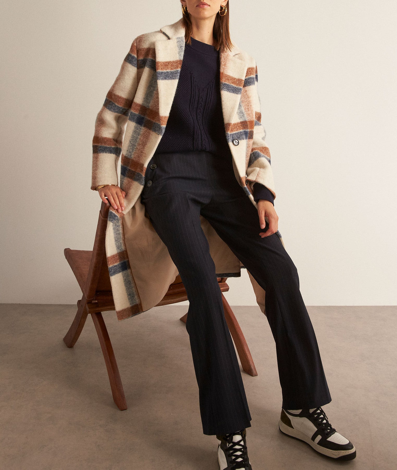 Pantalon de tailleur large rayé finement marine Ninon Faume - seconde main