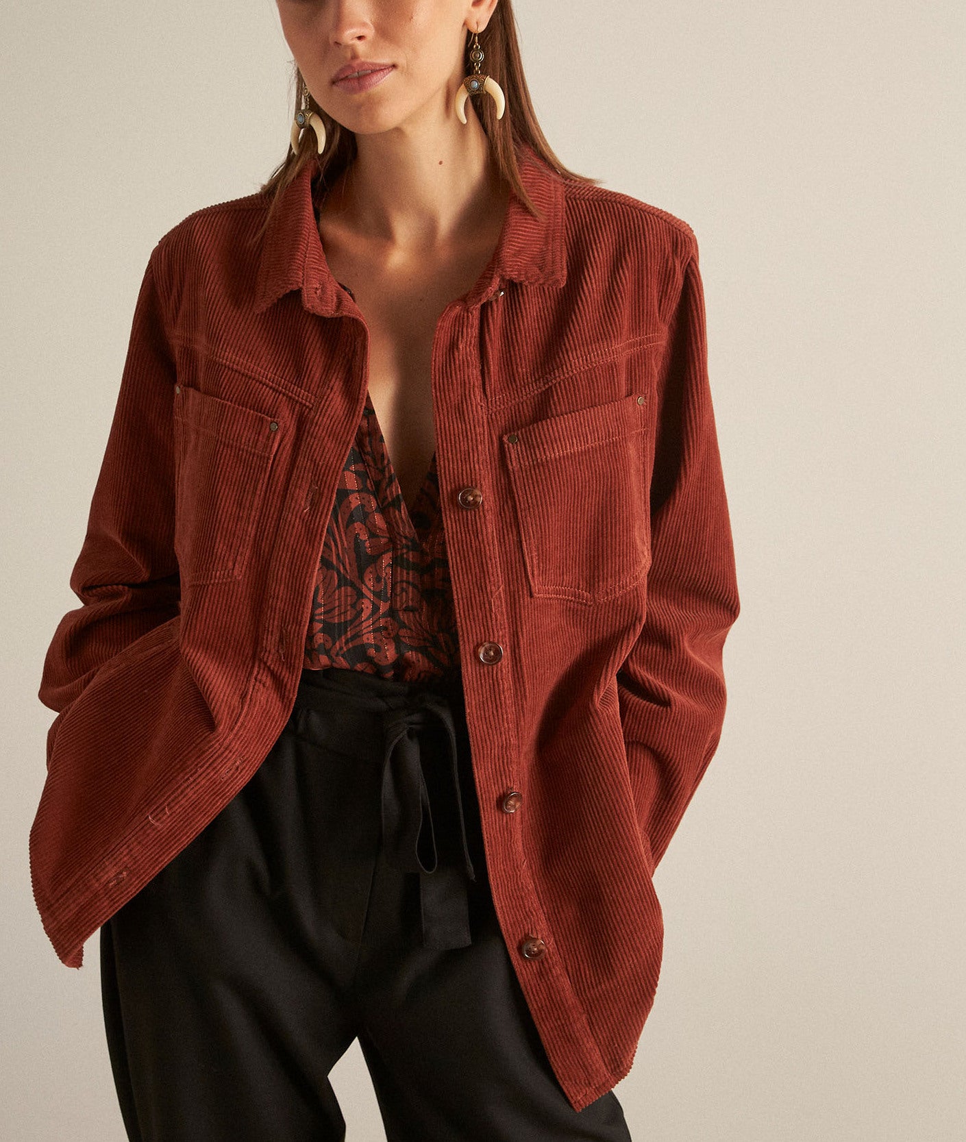 Surchemise en velours côtelé brique Axelle Faume - seconde main