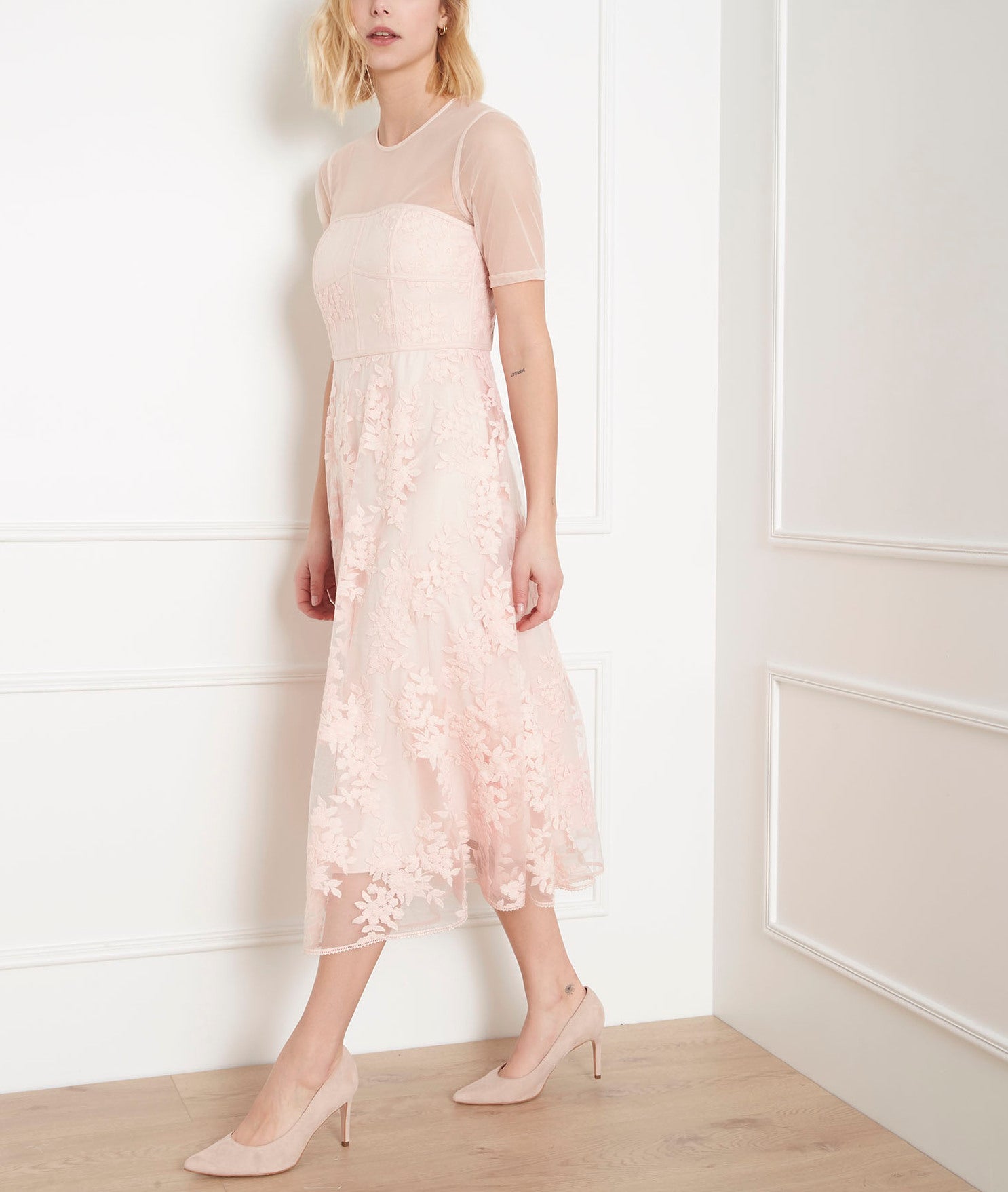 Robe poudre dentelle et tulle Hester Faume - seconde main