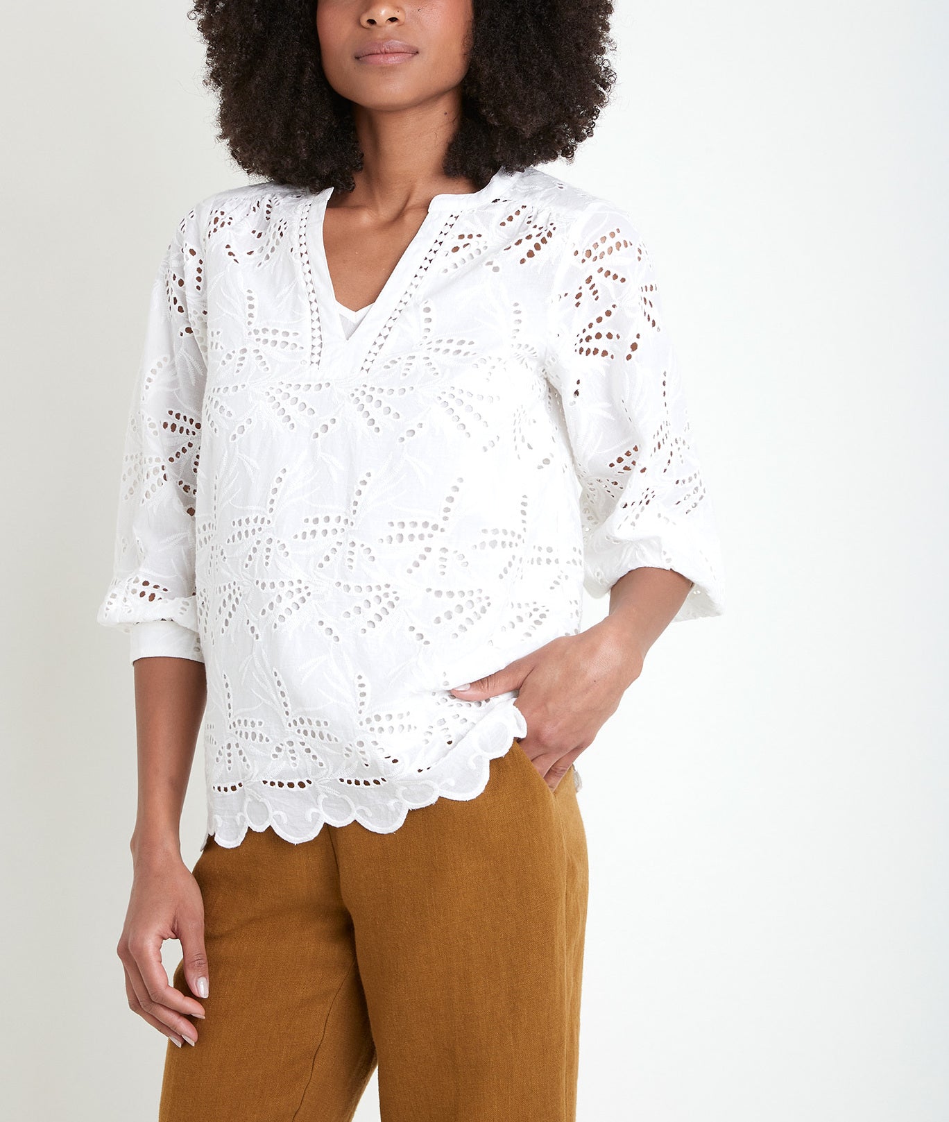 Blouse en coton brodé écru Tebene Faume - seconde main