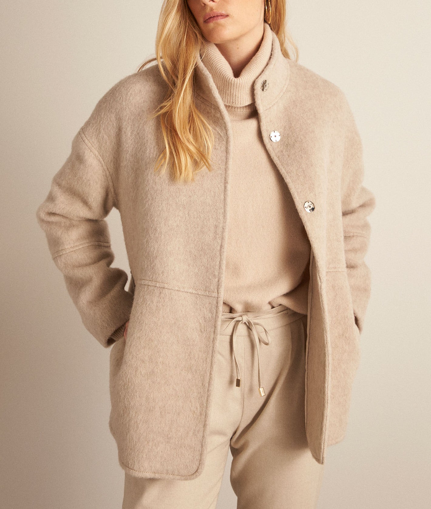 Manteau droit en laine et mohair taupe Lamia Faume - seconde main