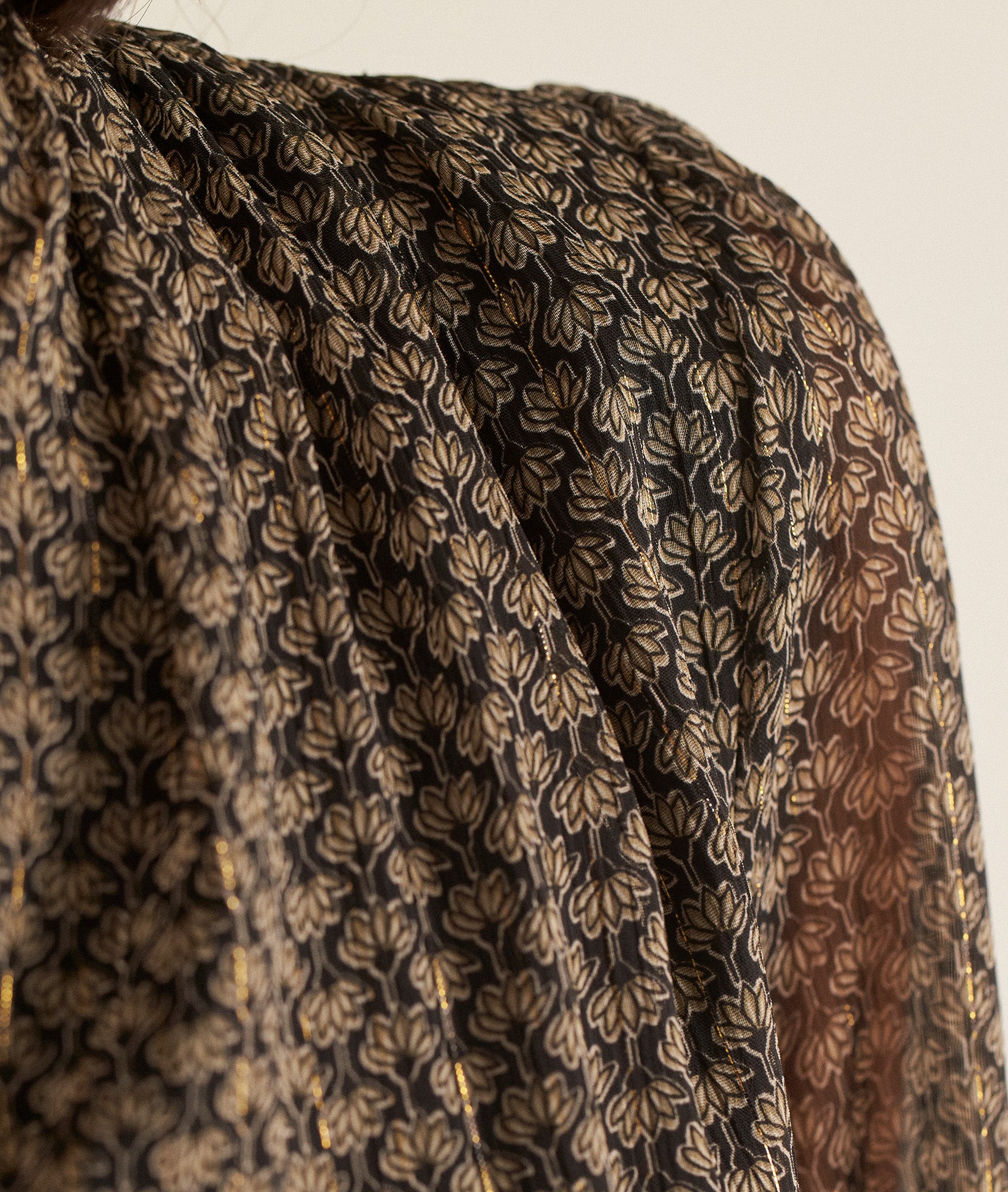 Robe courte imprimée noire et beige Hemilie Faume - seconde main