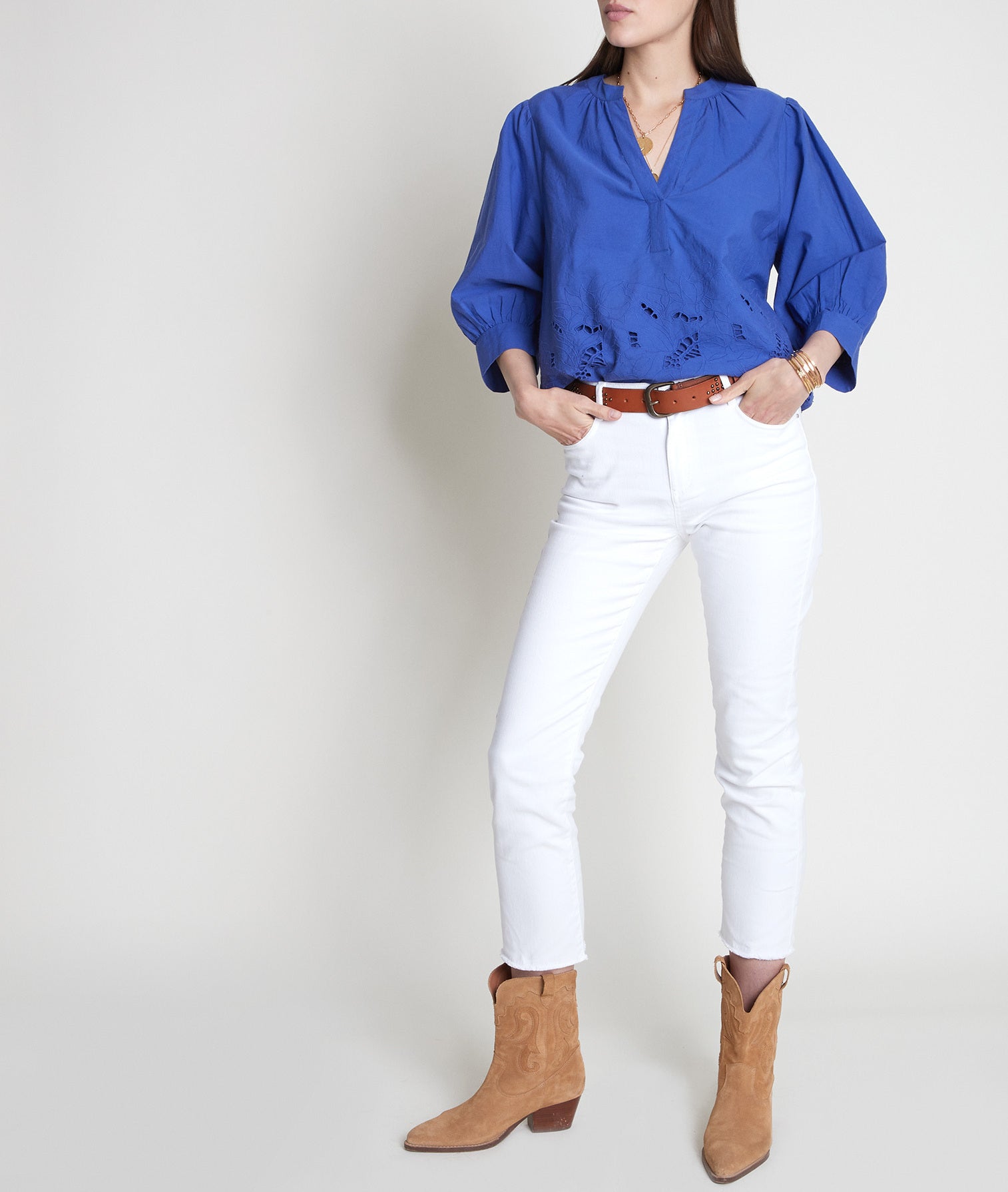 Blouse large en coton brodé myosotis Aaron Faume - seconde main