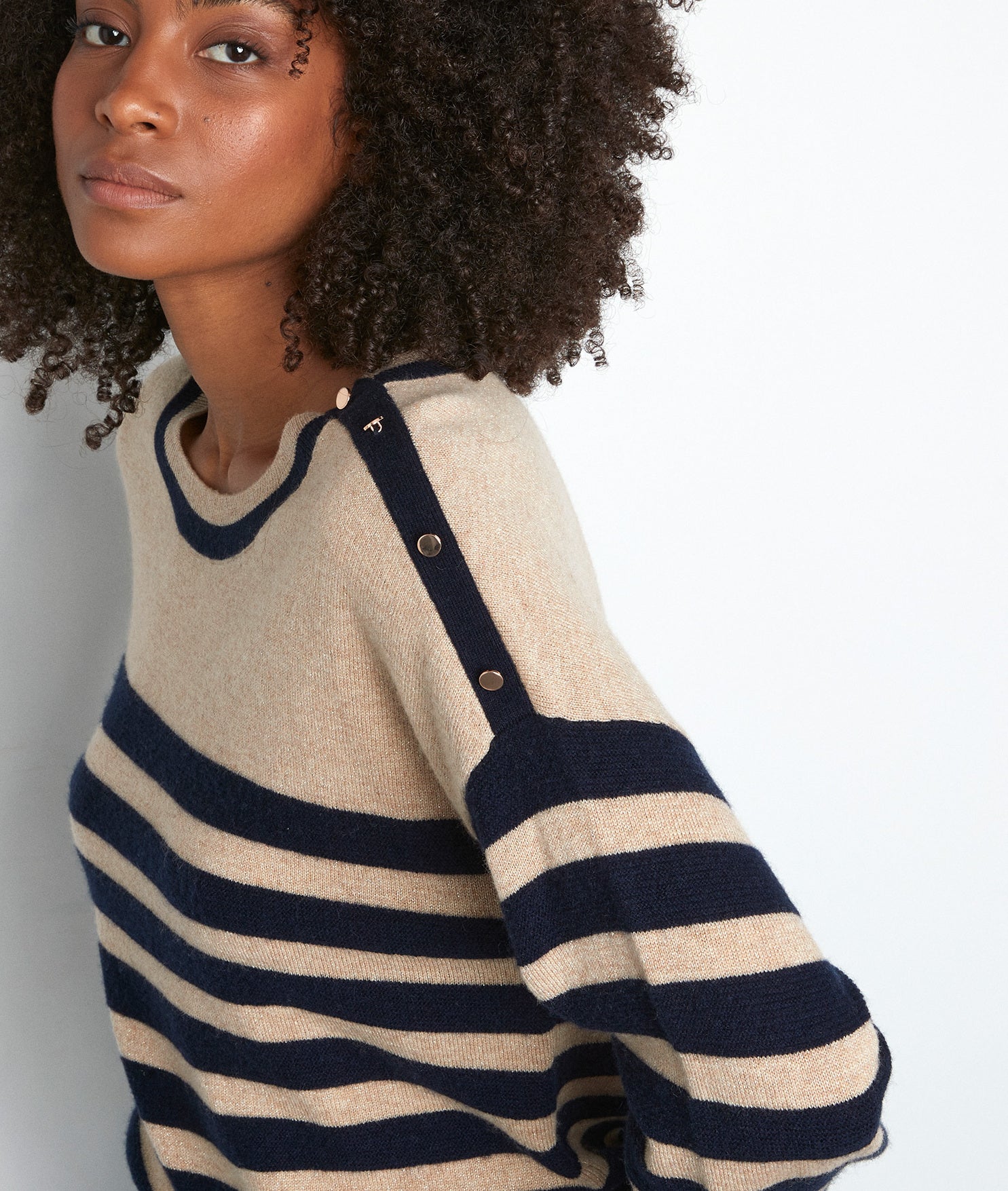 Pull en laine et cachemire rayé beige et bleu Tiffany Faume - seconde main