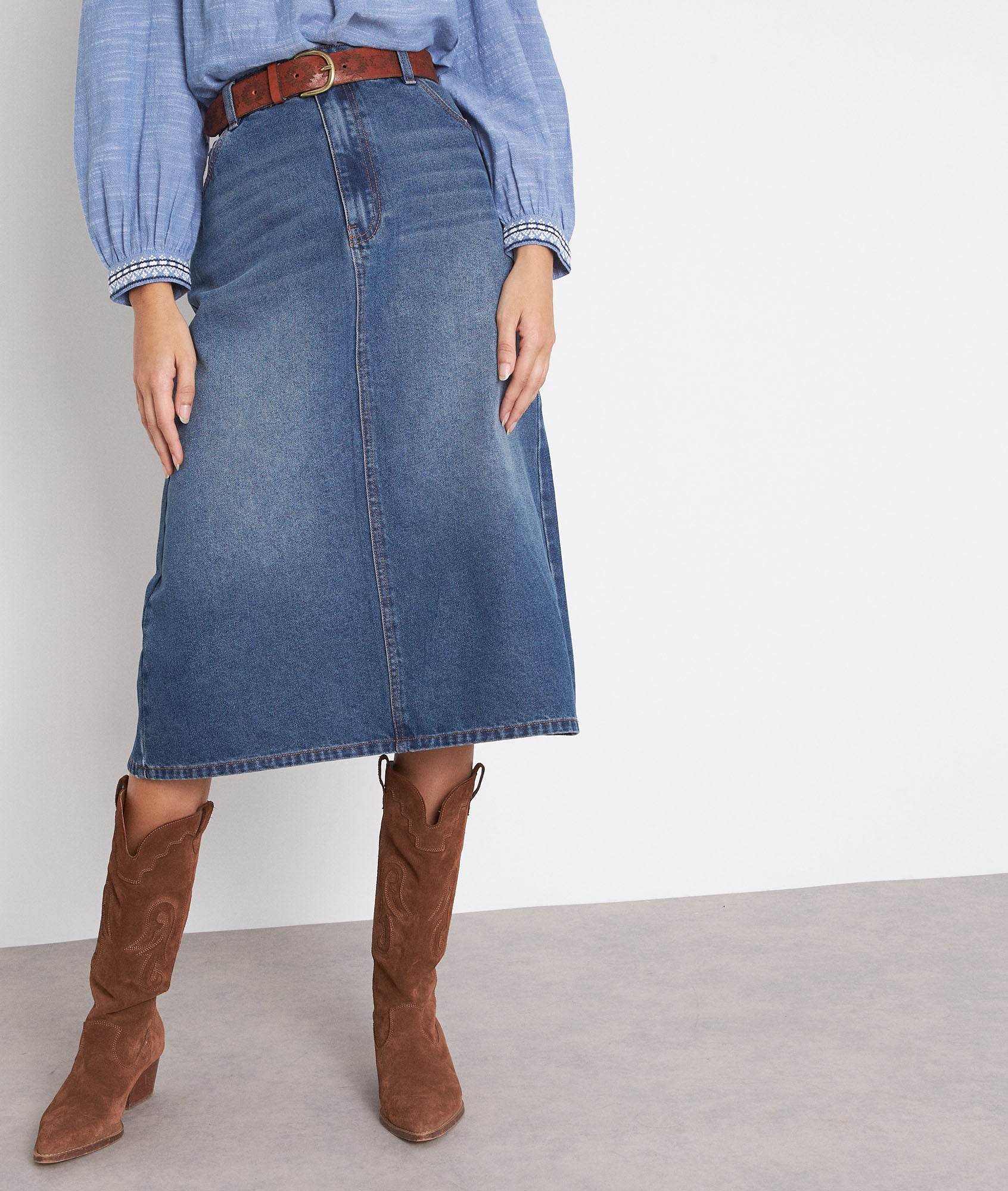 Jupe trapèze midi en denim délavé Dolores Faume - seconde main