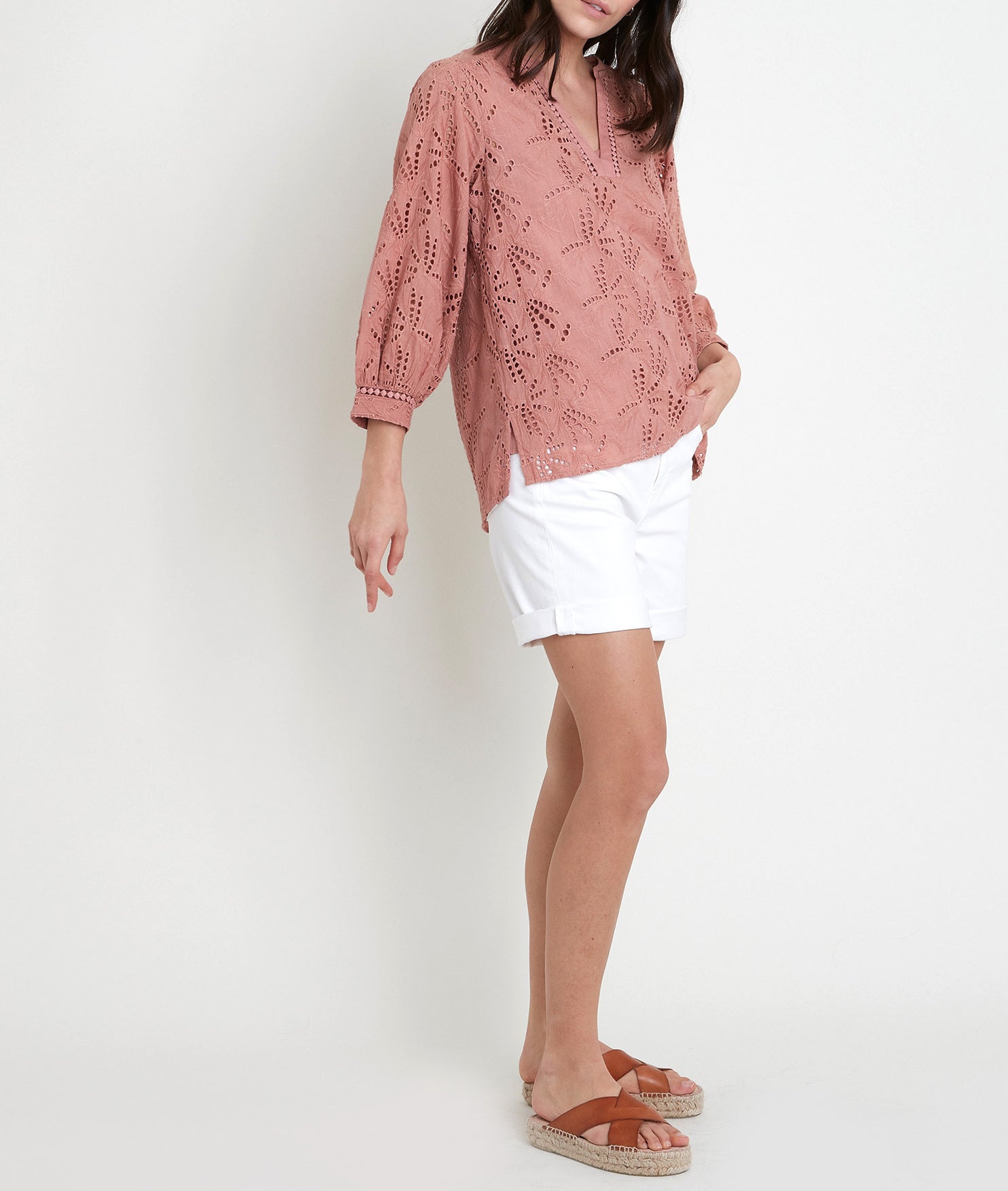 Blouse en coton biologique brodée Tebene Faume - seconde main