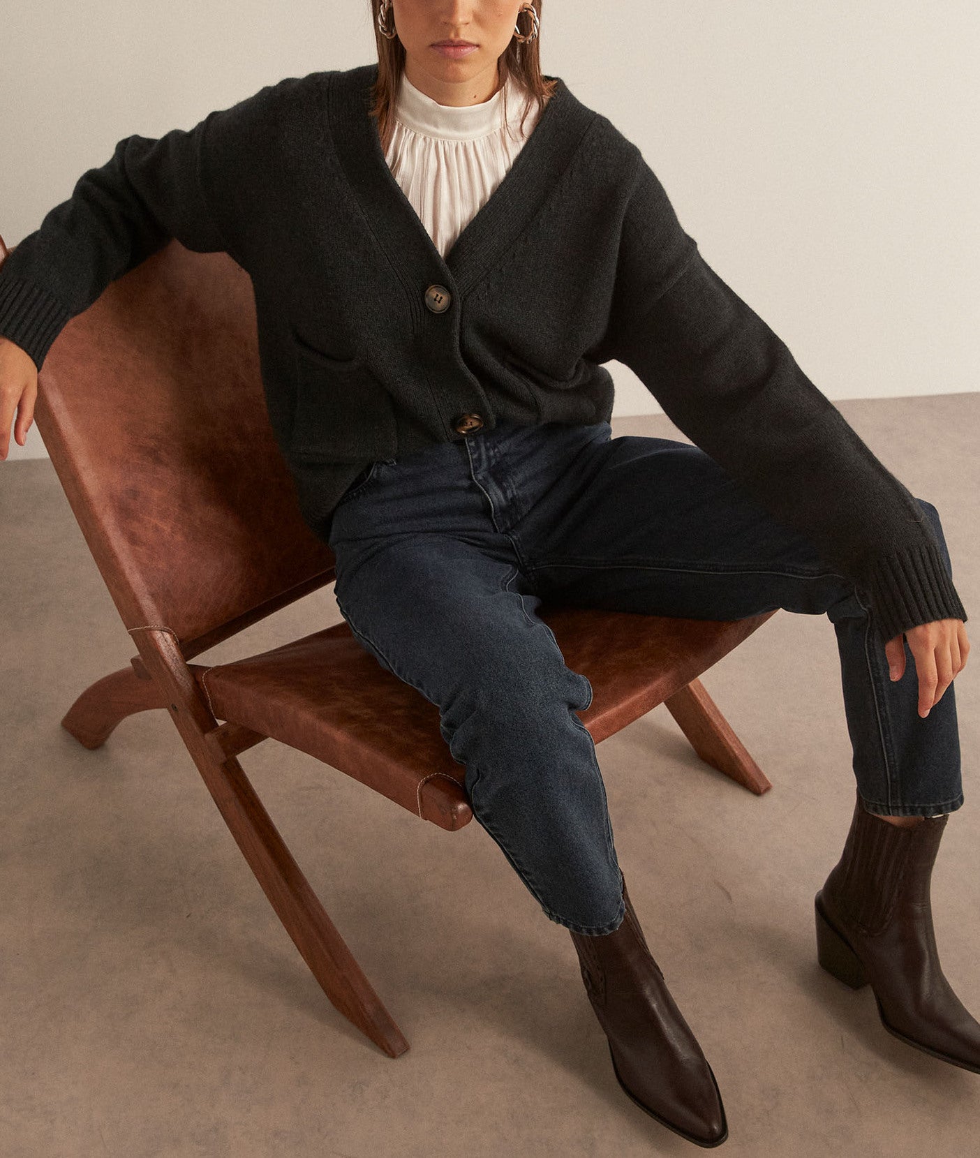 Blouse fluide et satinée écrue Alicia Faume - seconde main