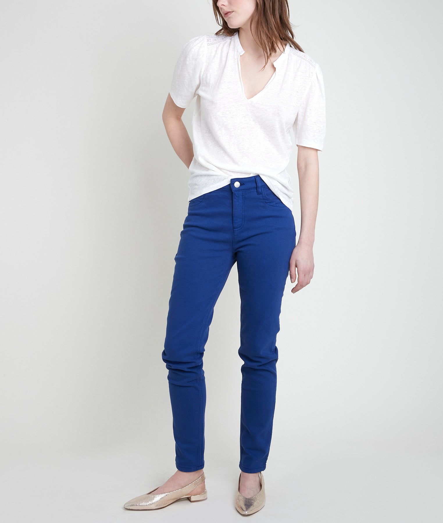 L'iconique slim jean en coton recyclé bleu Suzy Faume - seconde main