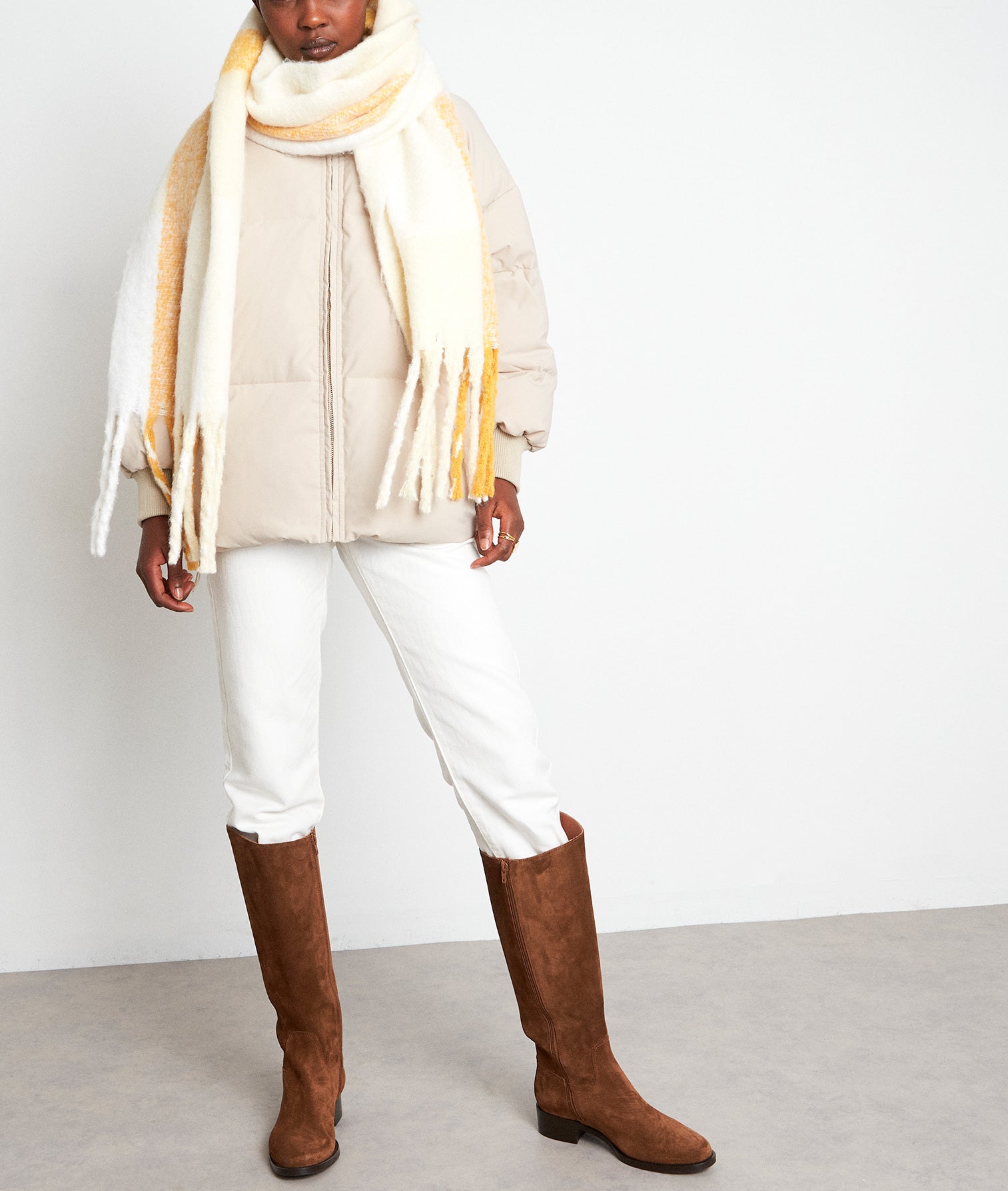 Doudoune courte et épaisse crème Olga Faume - seconde main