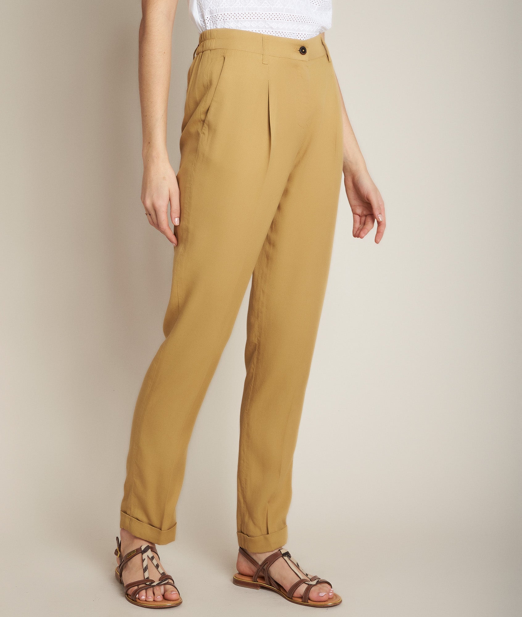 Pantalon chino ocre en Lyocell Idylle Faume - seconde main