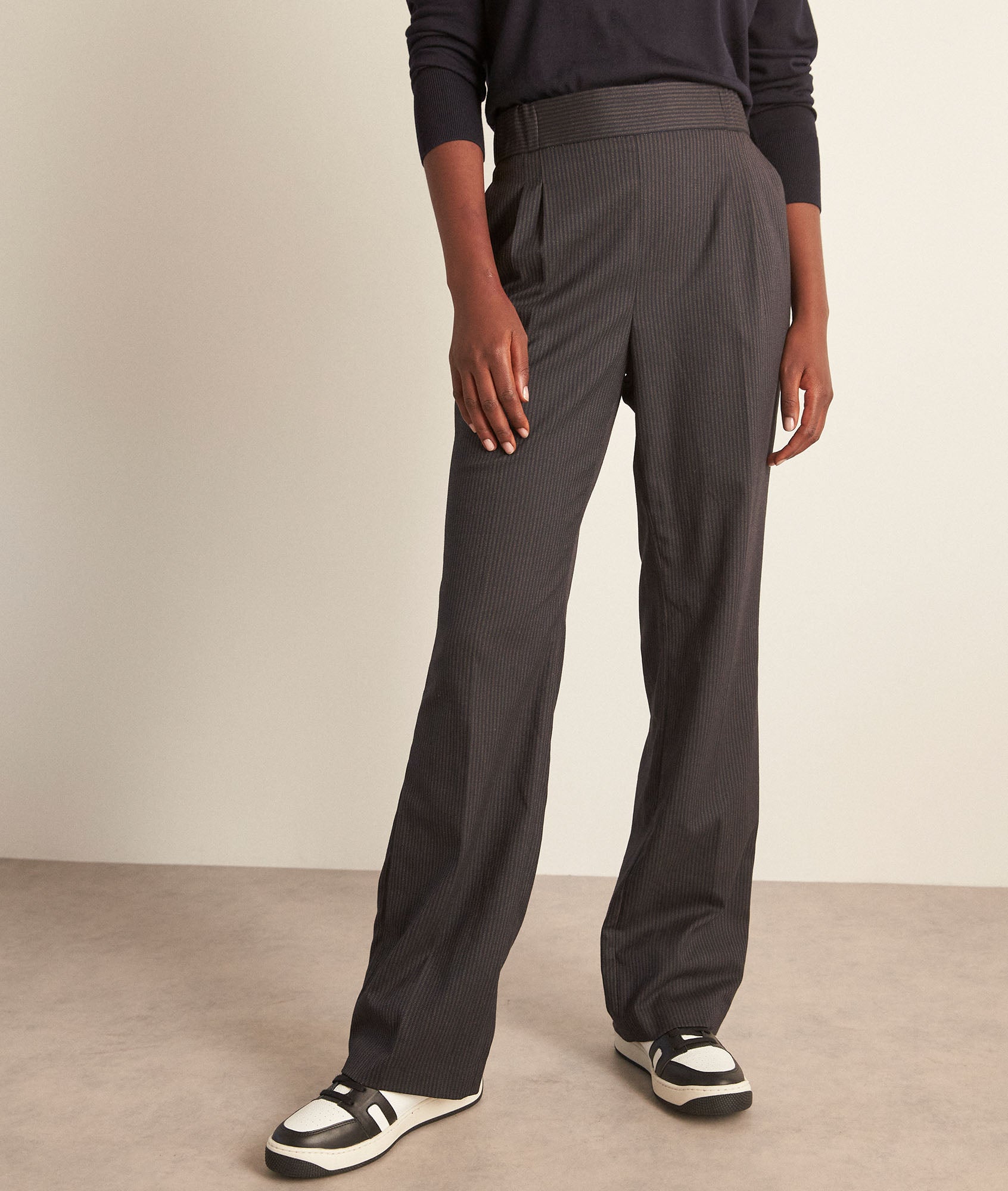 Pantalon large finement rayé noir Declan Faume - seconde main