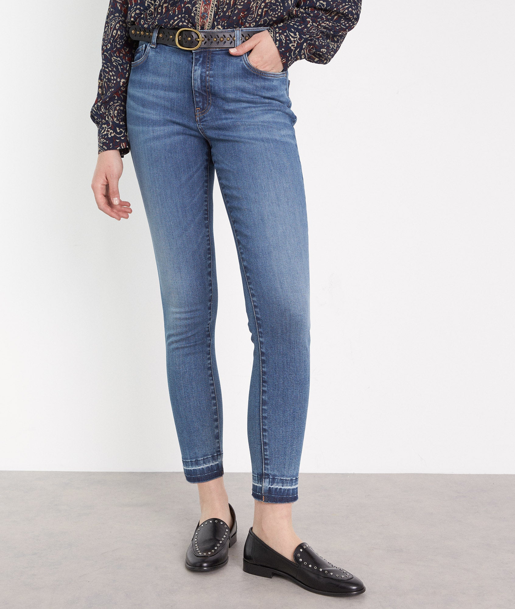 Jean à bords francs en coton stone used Bamby Faume - seconde main