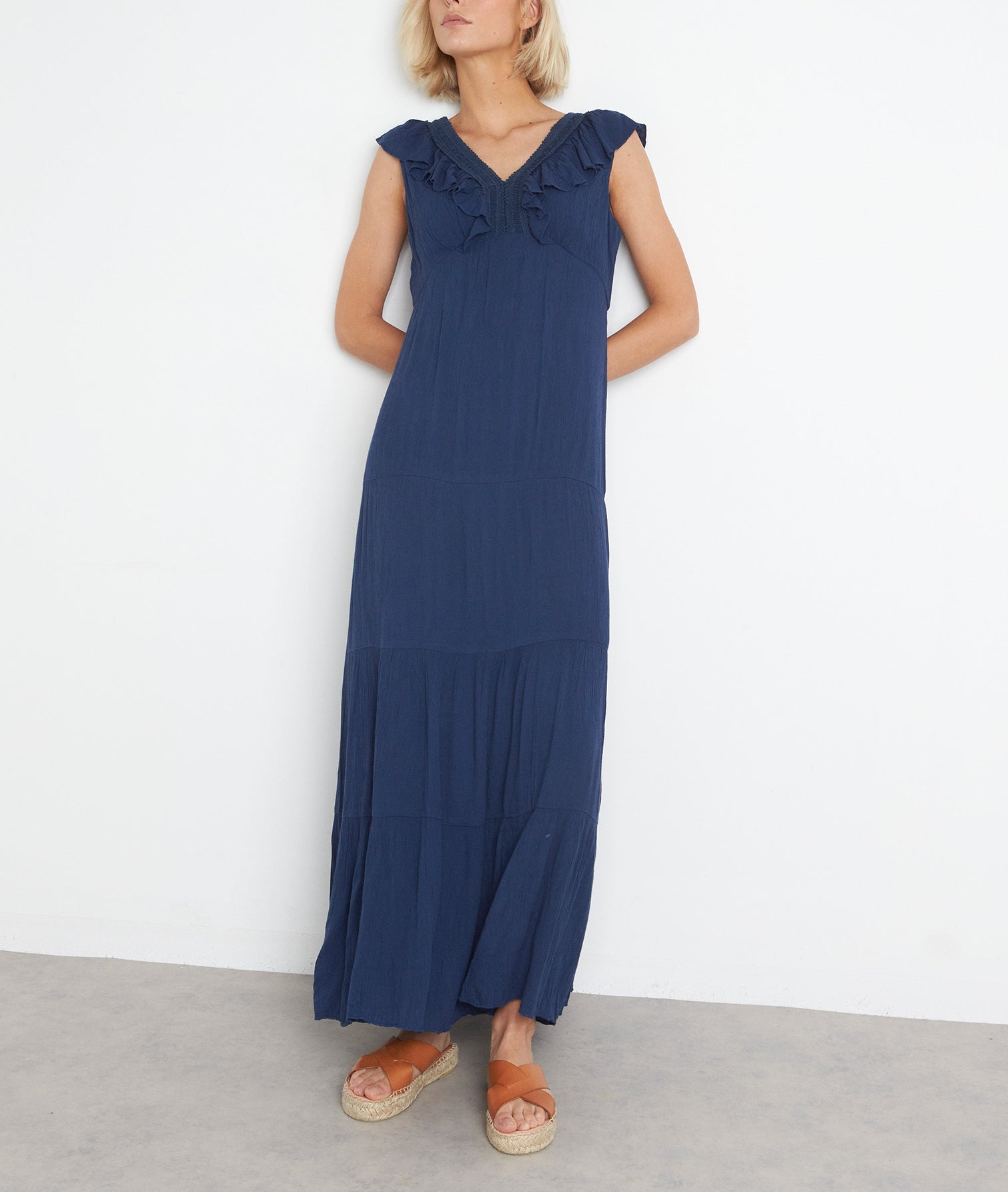 Robe longue sans manche marine à volants Solena Faume - seconde main