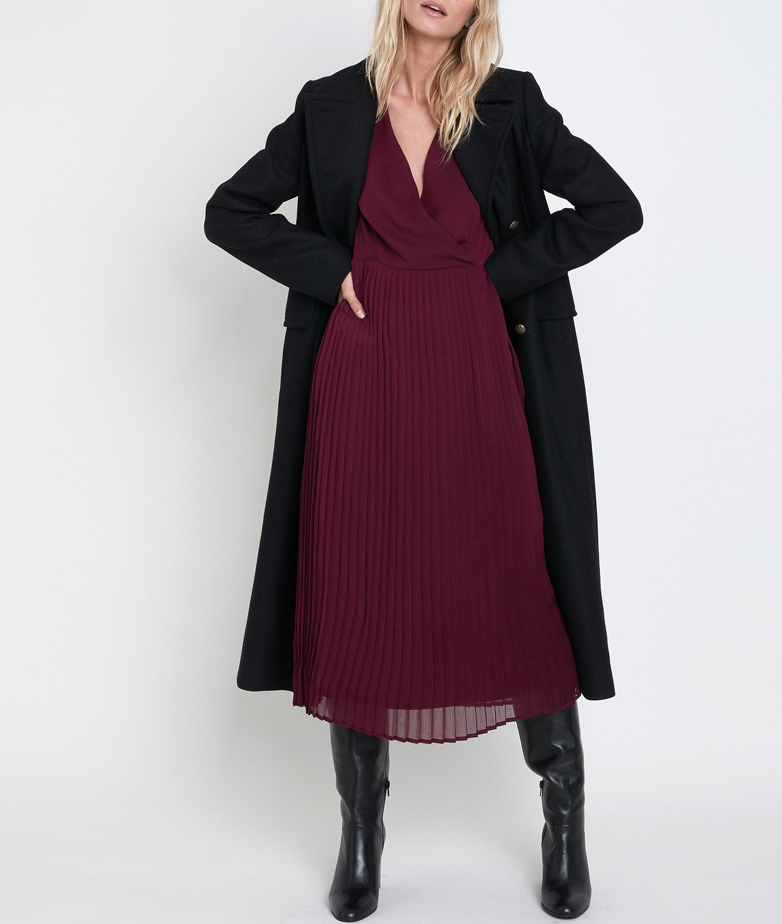 Robe longue plissée grenat Caresse Faume - seconde main