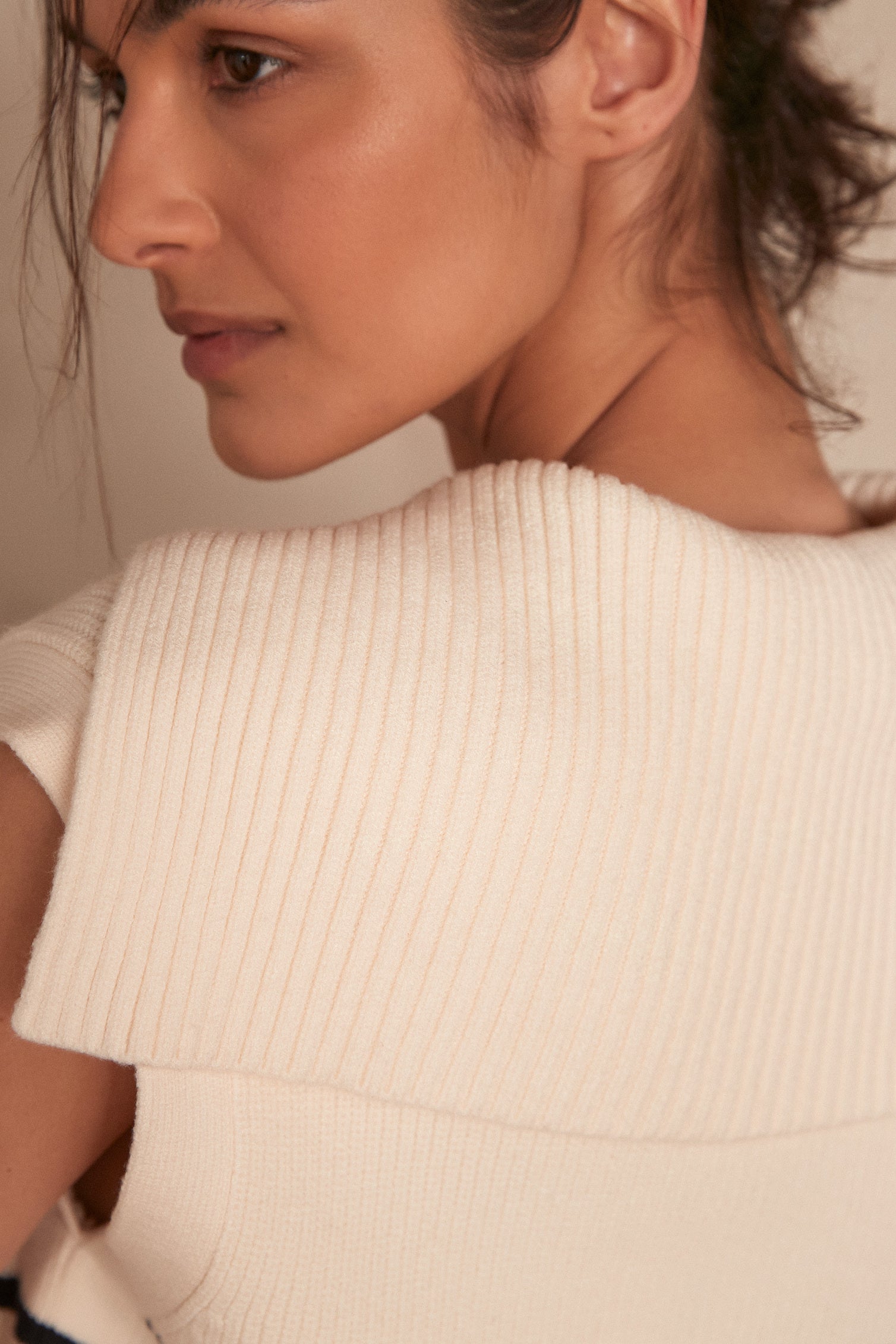 Pull sans manches ANGELO Faume - seconde main