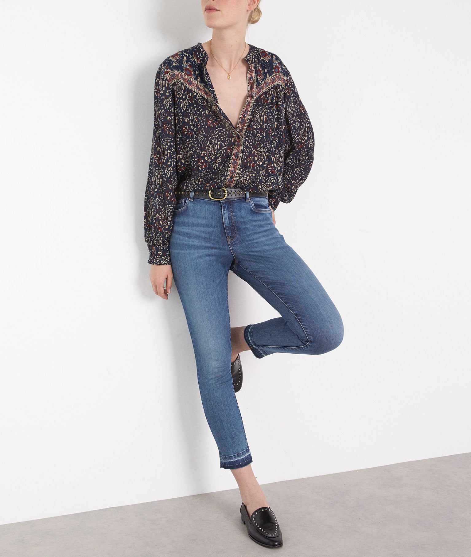 Jean à bords francs en coton stone used Bamby Faume - seconde main