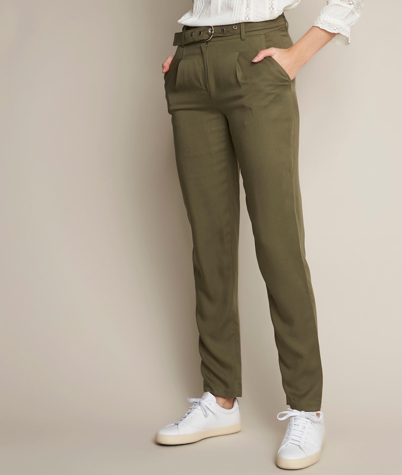 Pantalon chino en tencel kaki Issel Faume - seconde main