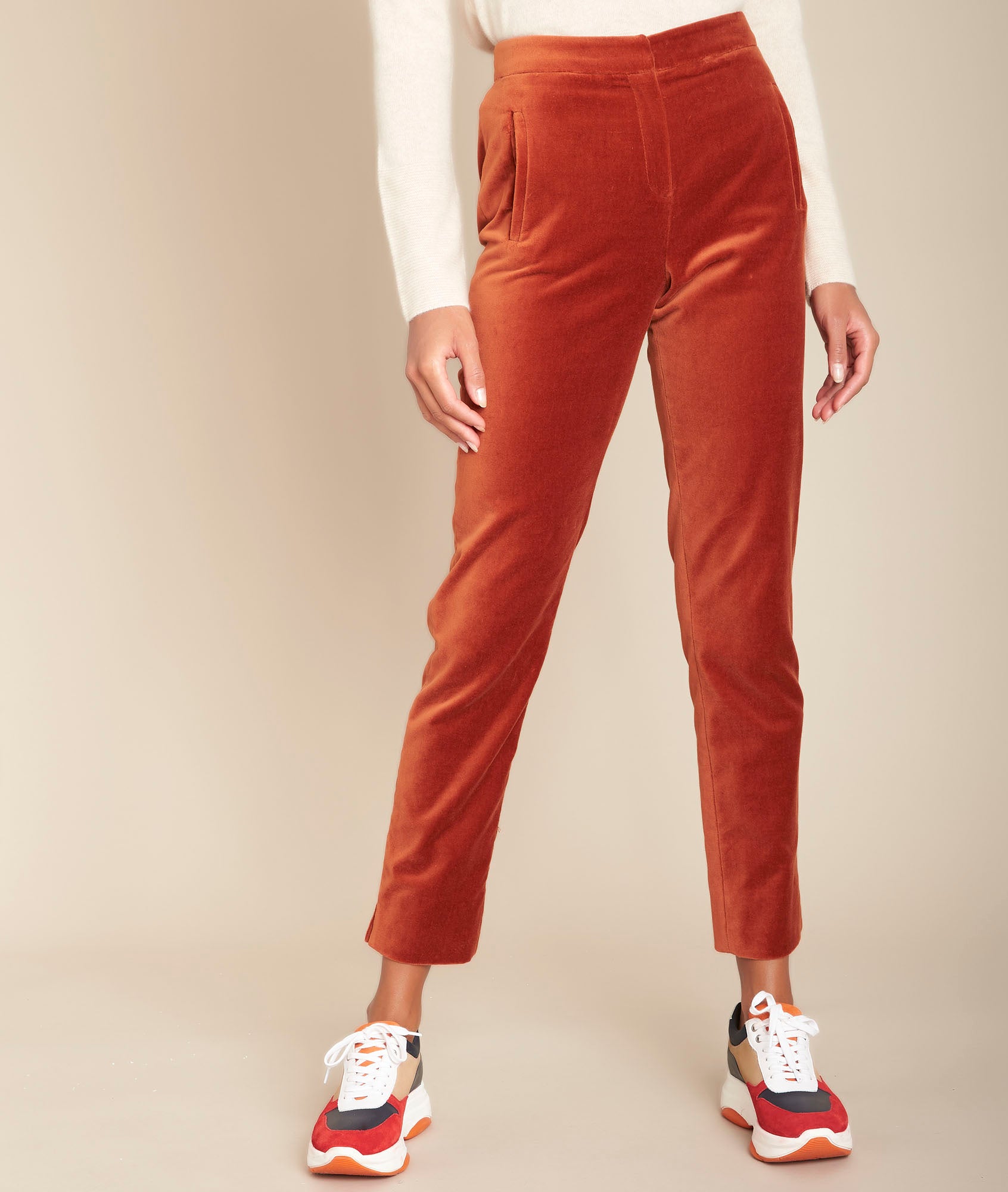 Pantalon droit en velours acajou Ethan Faume - seconde main