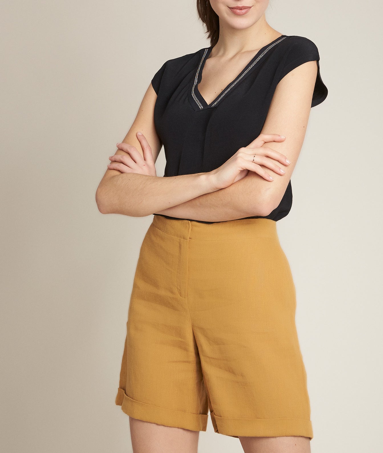 Short en lin ocre Iago Faume - seconde main