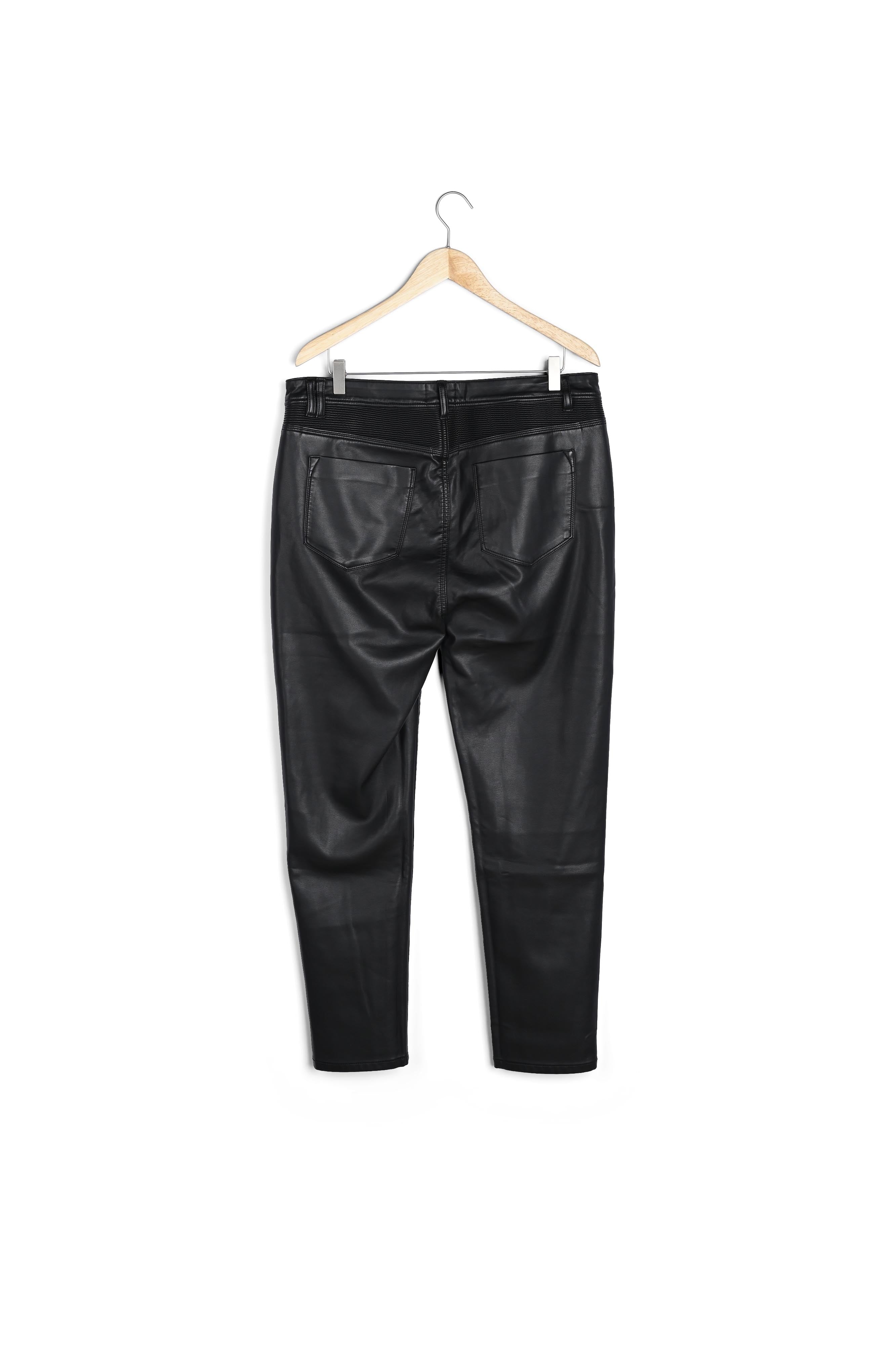 Pantalon faux cuir slim Malice Faume - seconde main