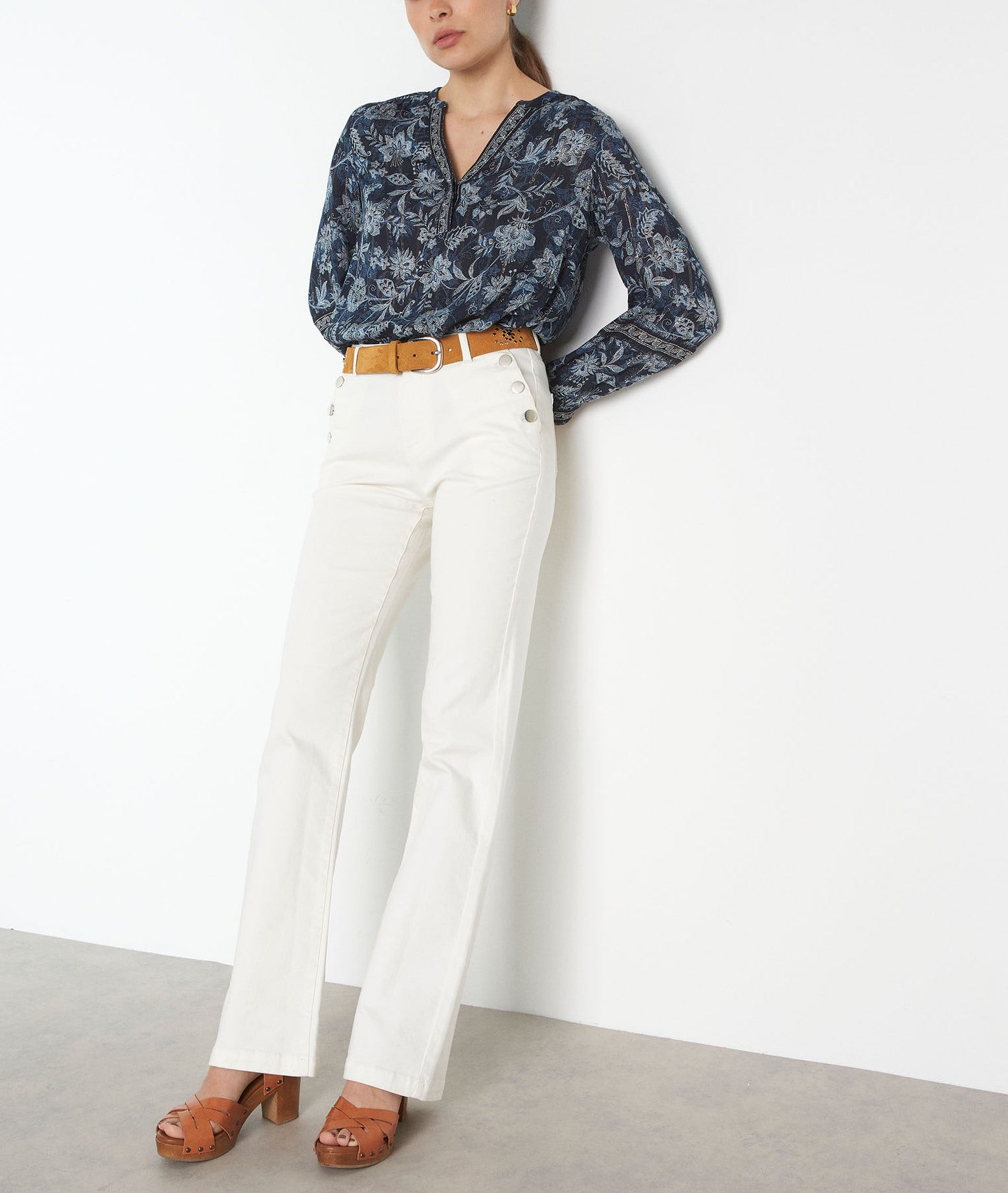 Jean flare à ponts en coton écru Ninon Faume - seconde main