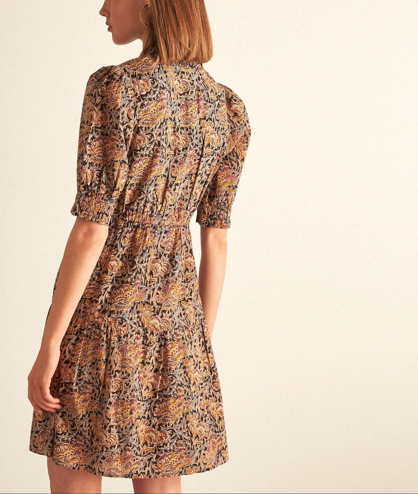 Robe courte en coton imprimé ocre HIVY Faume - seconde main