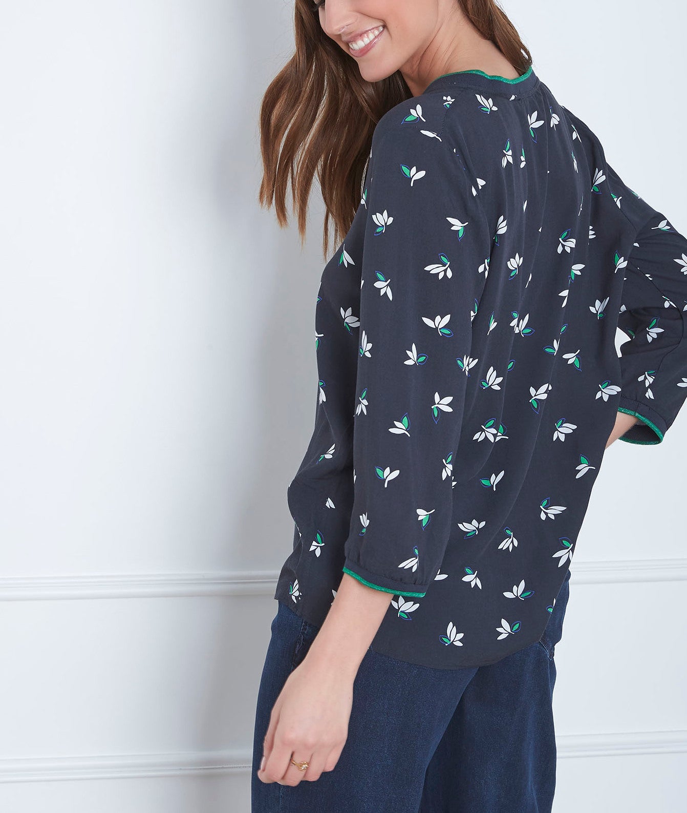 Blouse marine imprimé fleuri Varna Faume - seconde main