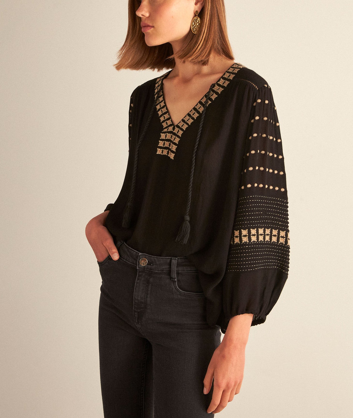 Blouse brodée ethnique noire CALLAS Faume - seconde main