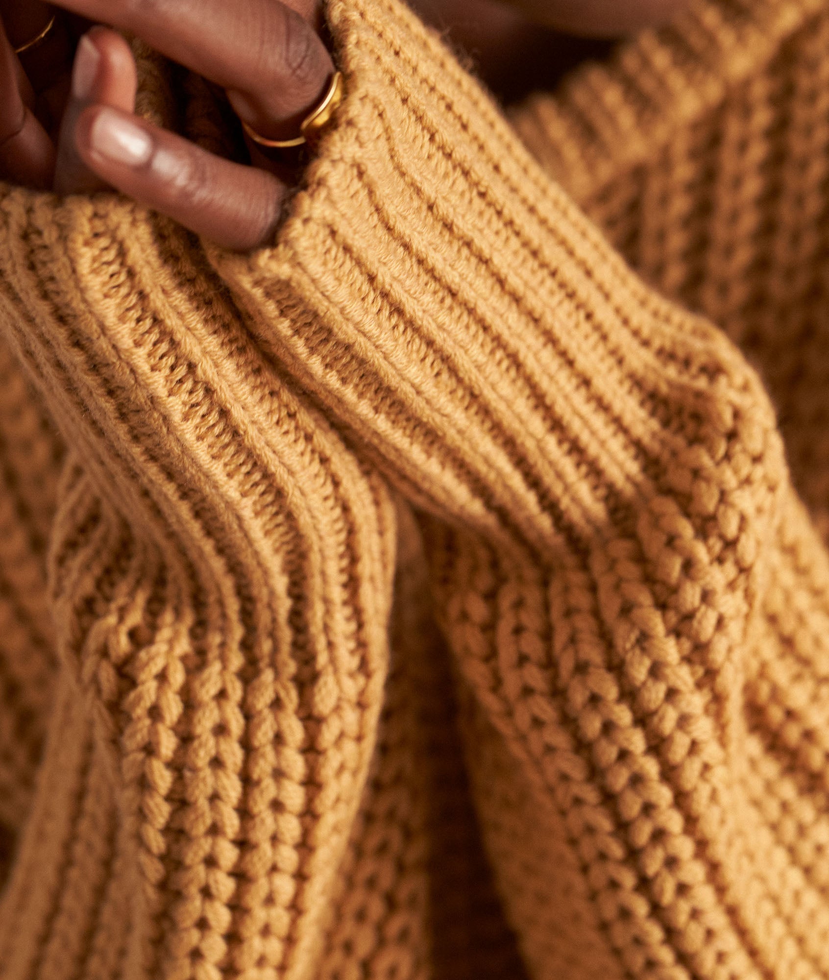 Pull XXL en laine camel Betsy Faume - seconde main