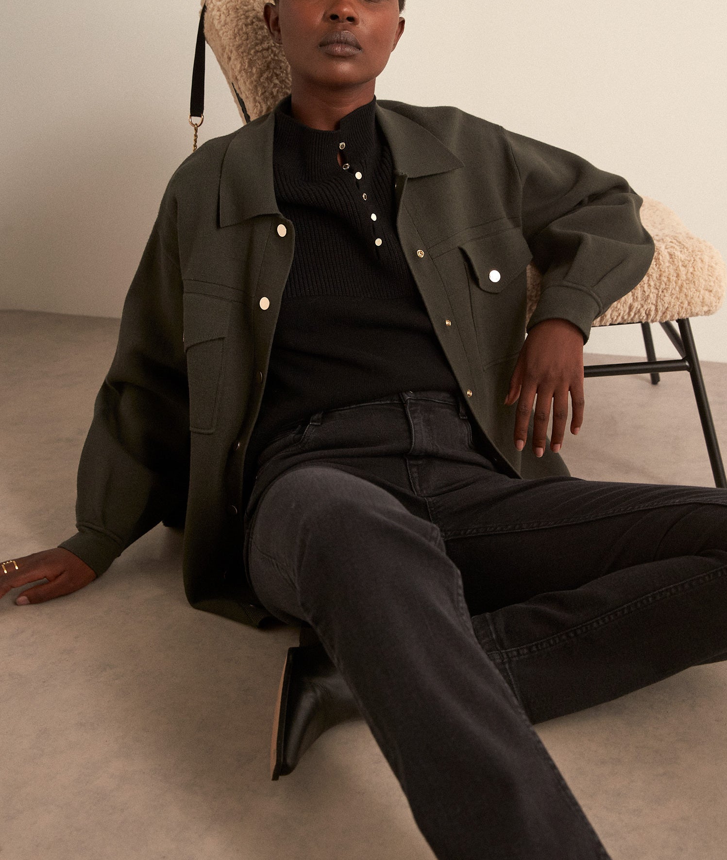 Pull noir en viscose EcoVero Brendon Faume - seconde main