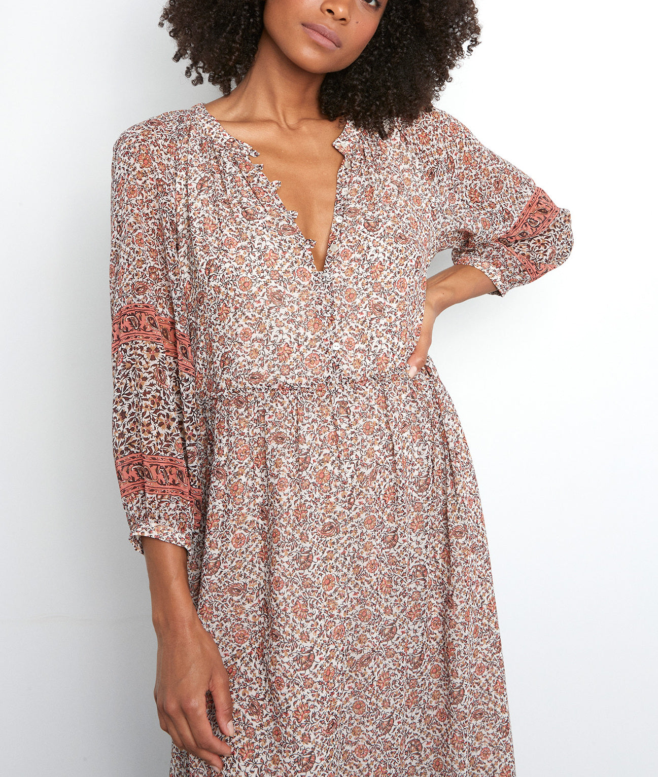 Robe longue imprimée vieux rose Satine Faume - seconde main