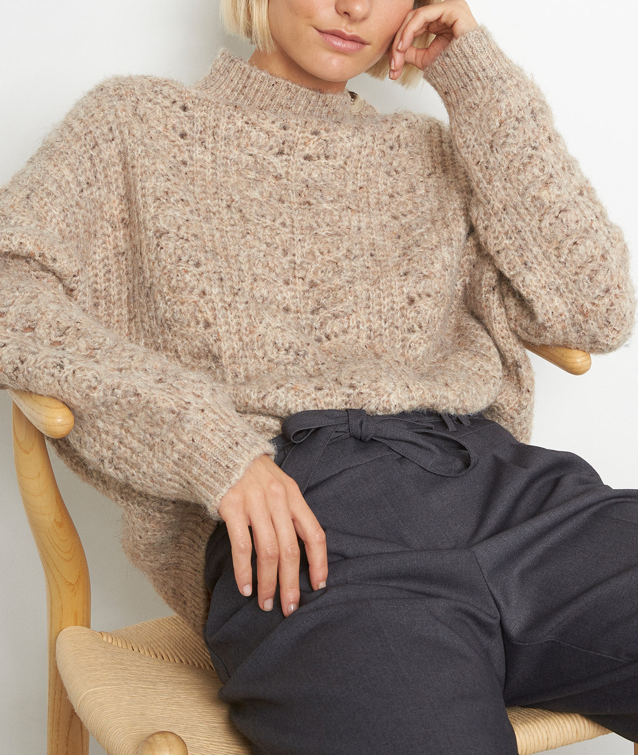 Pull oversize et ajouré beige Tydiane Faume - seconde main