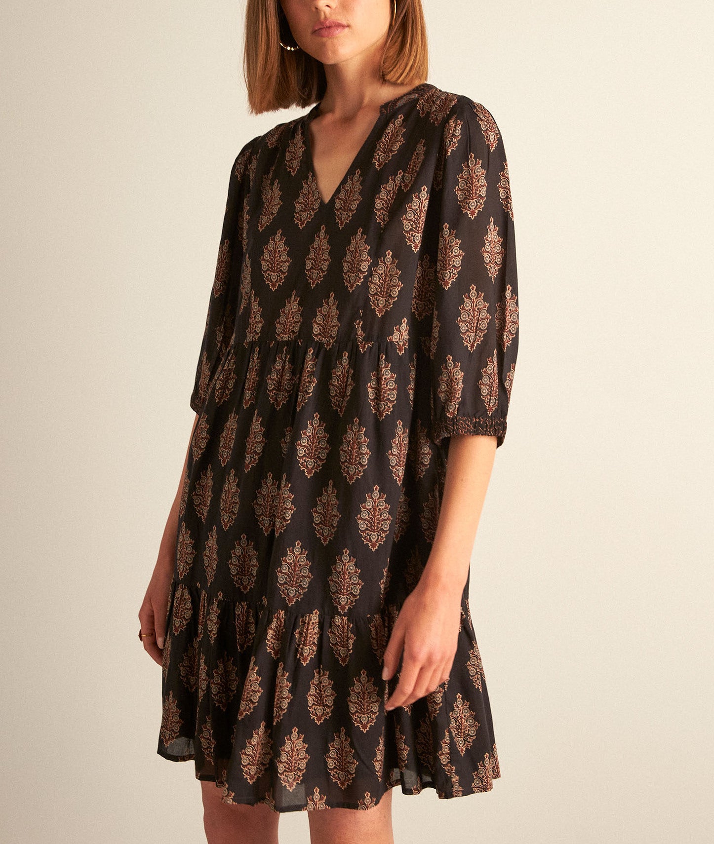 Robe courte noire imprimée HANJY Faume - seconde main