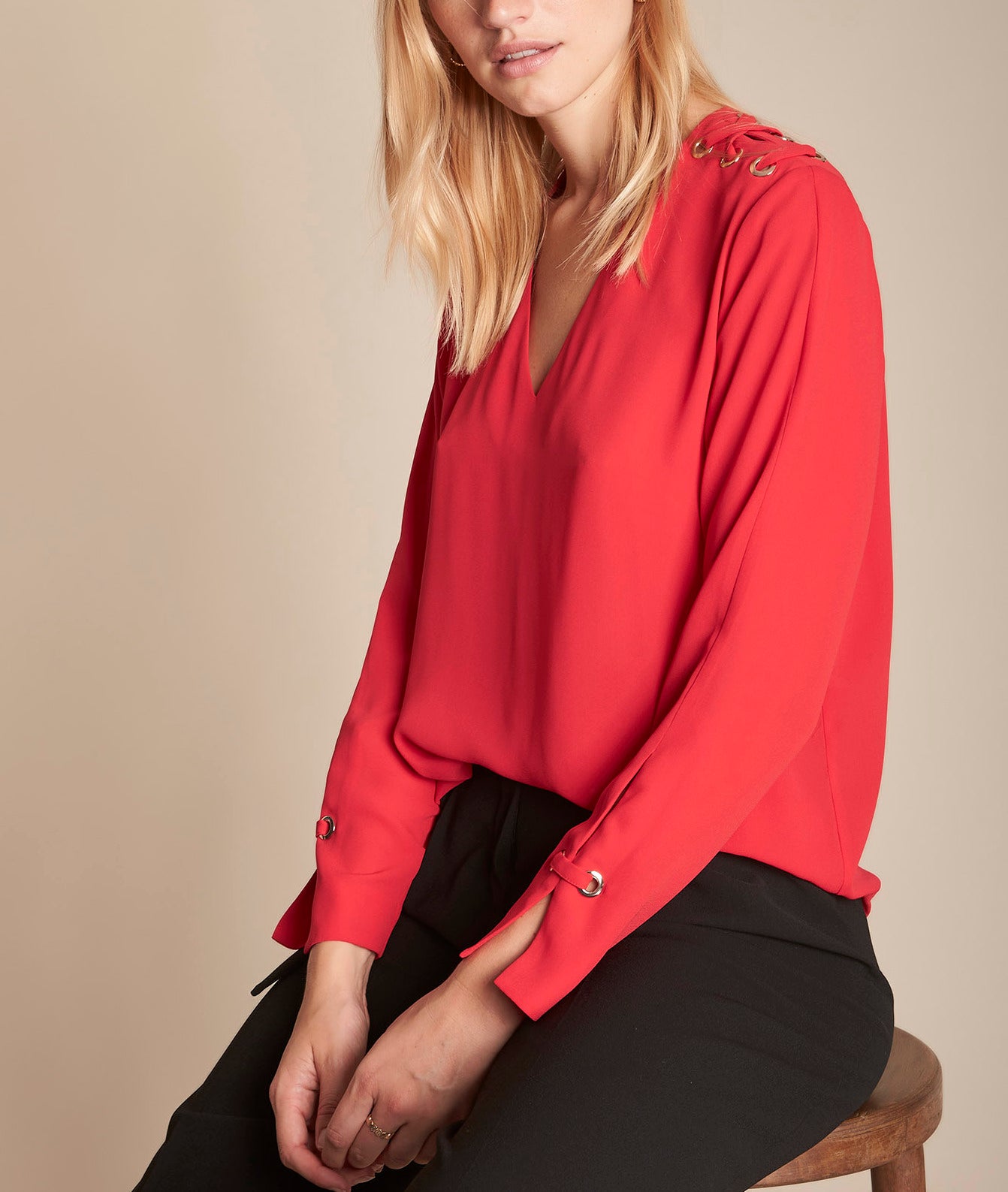 Blouse rouge à œillets Melody Faume - seconde main