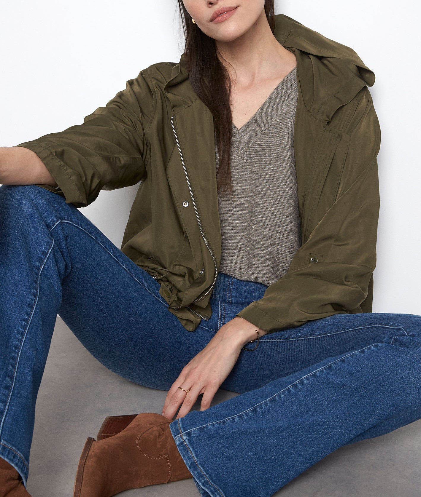 Parka courte à capuche kaki Garice Faume - seconde main