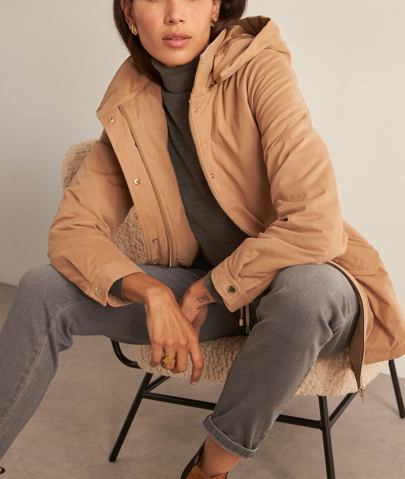 Parka courte à capuche beige Mélie Faume - seconde main