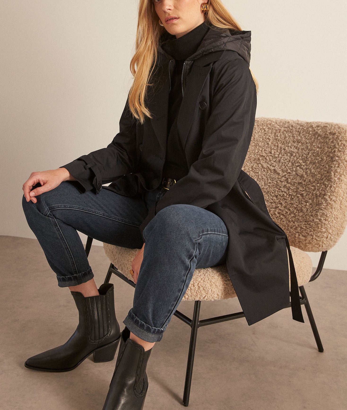 Trench court à capuche noir Mady Faume - seconde main