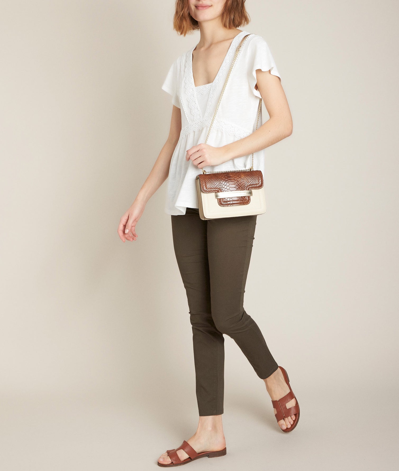 Pantalon chino ceinturé kaki Francis Faume - seconde main