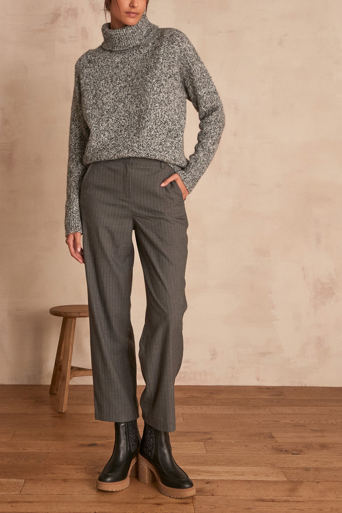 Pantalon droit VINCENT Faume - seconde main