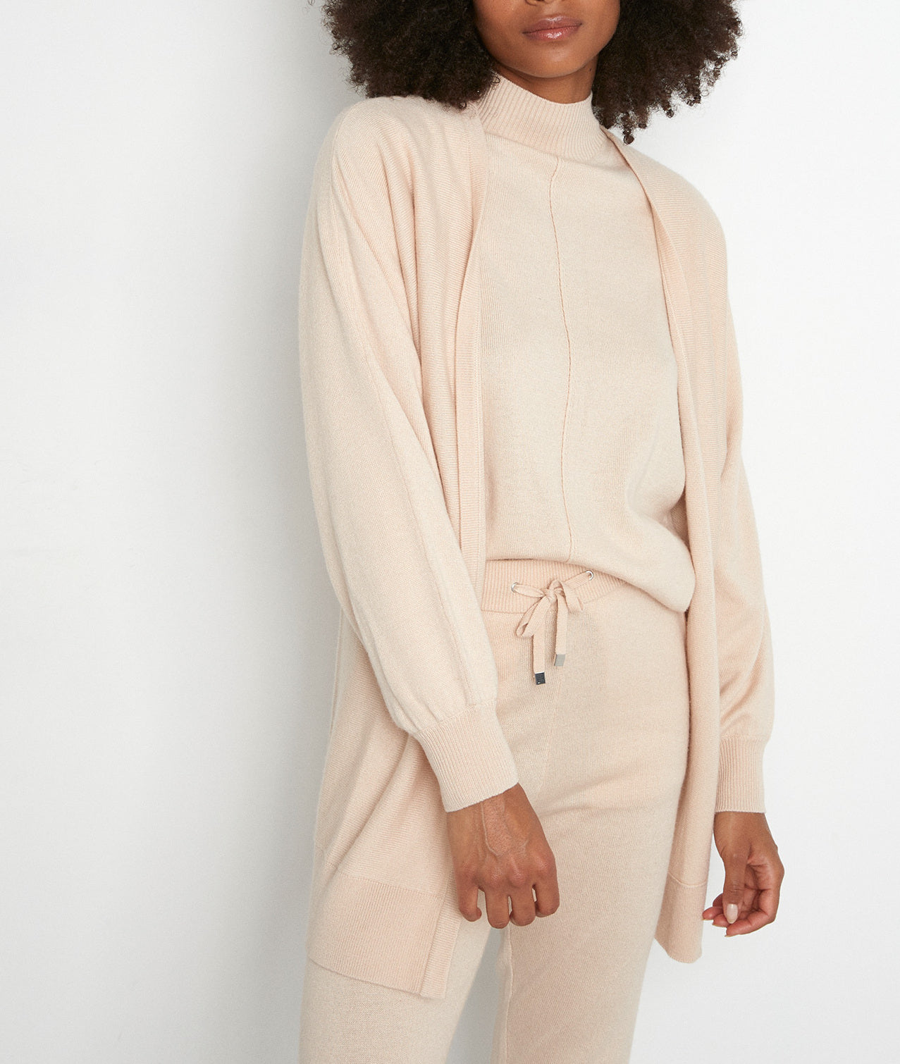 Cardigan long en maille fine beige Terence Faume - seconde main