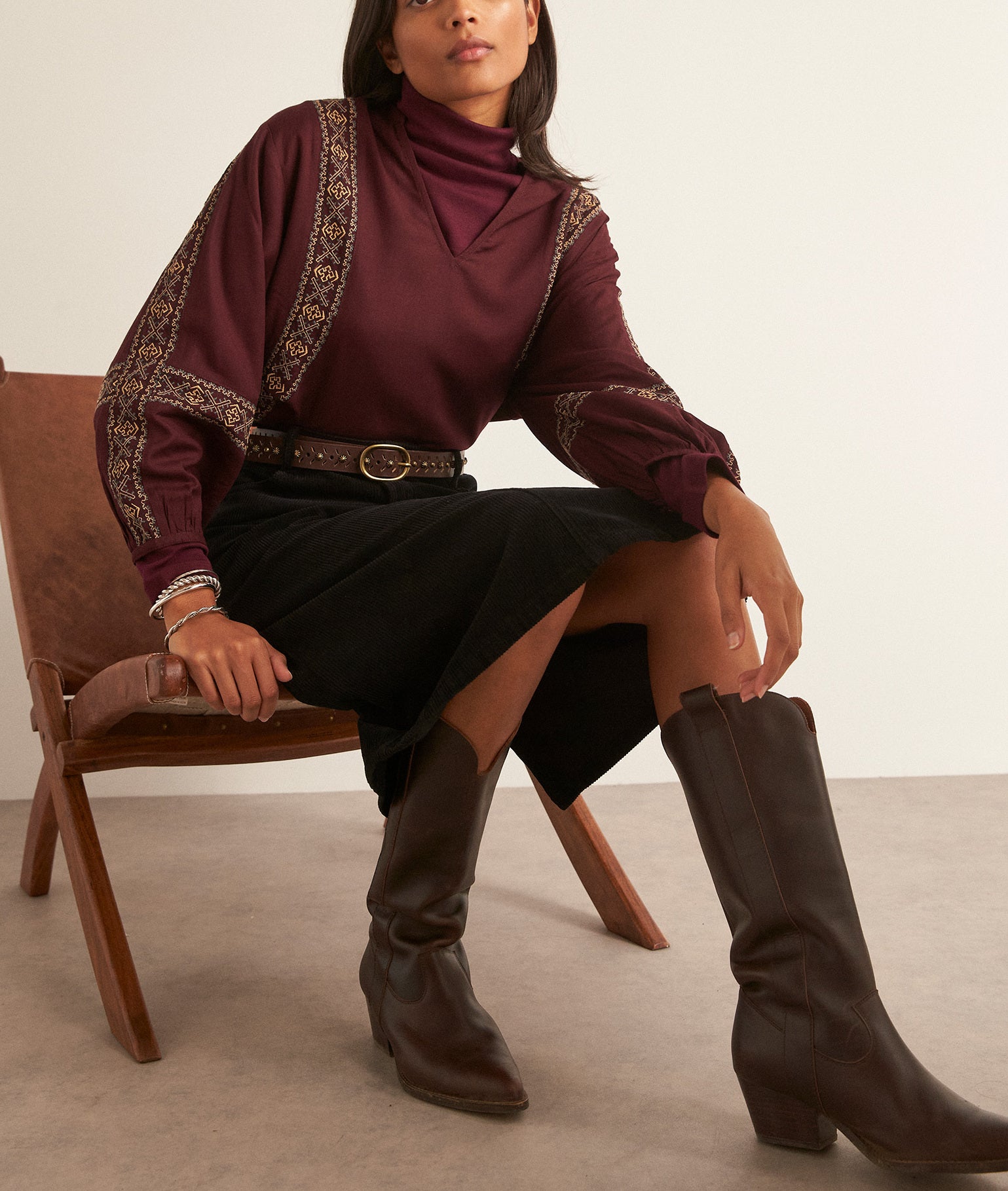 Blouse brodée bordeaux Caramba Faume - seconde main