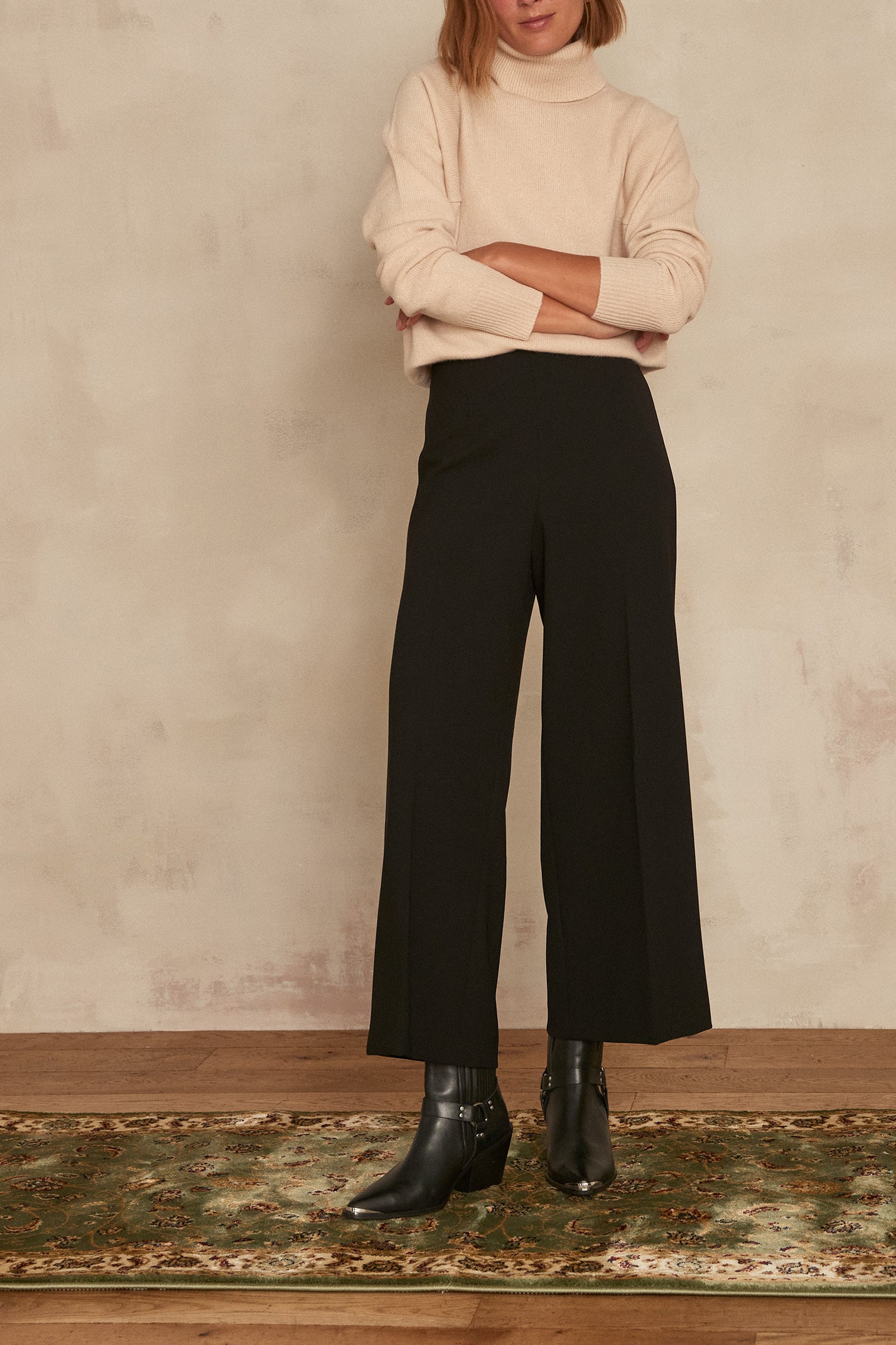Pantalon crop VICKY Faume - seconde main